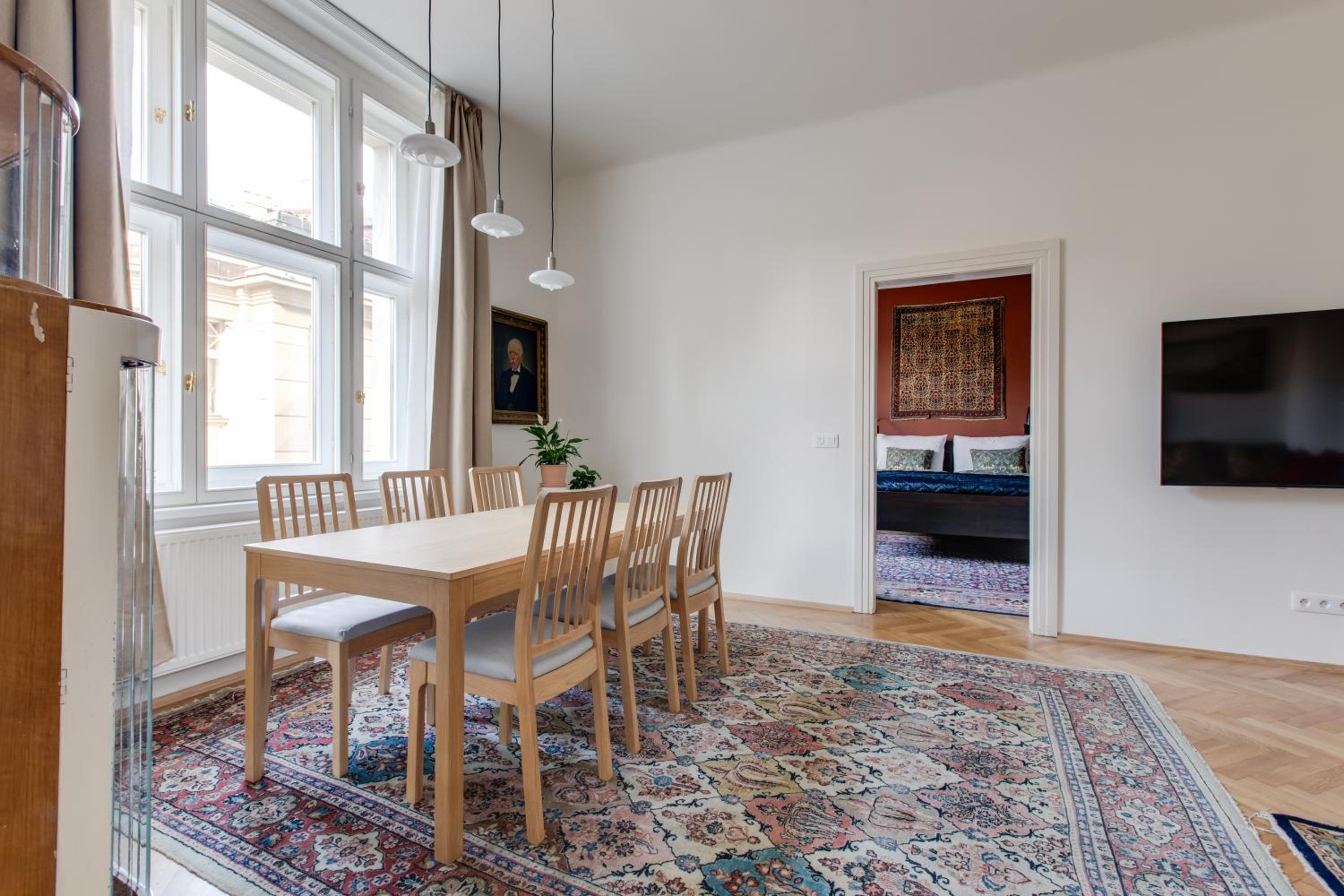 Prague Heart of Old Town Comfy Home 2BDR 2BATH