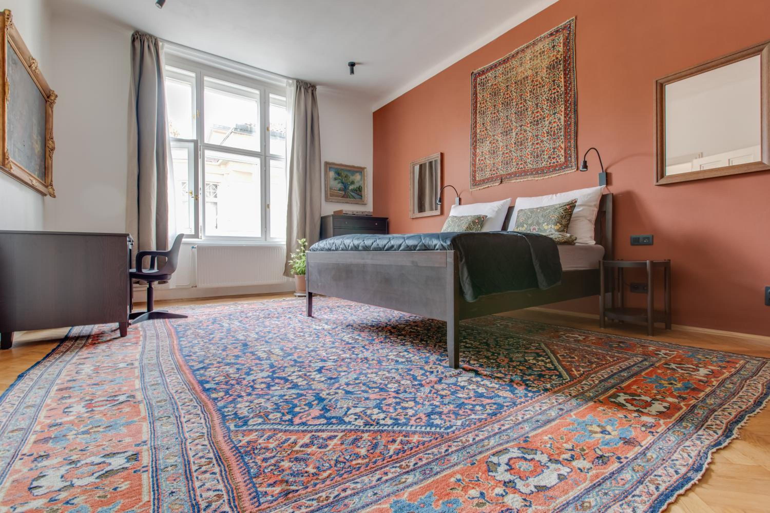 Prague Heart of Old Town Comfy Home 2BDR 2BATH