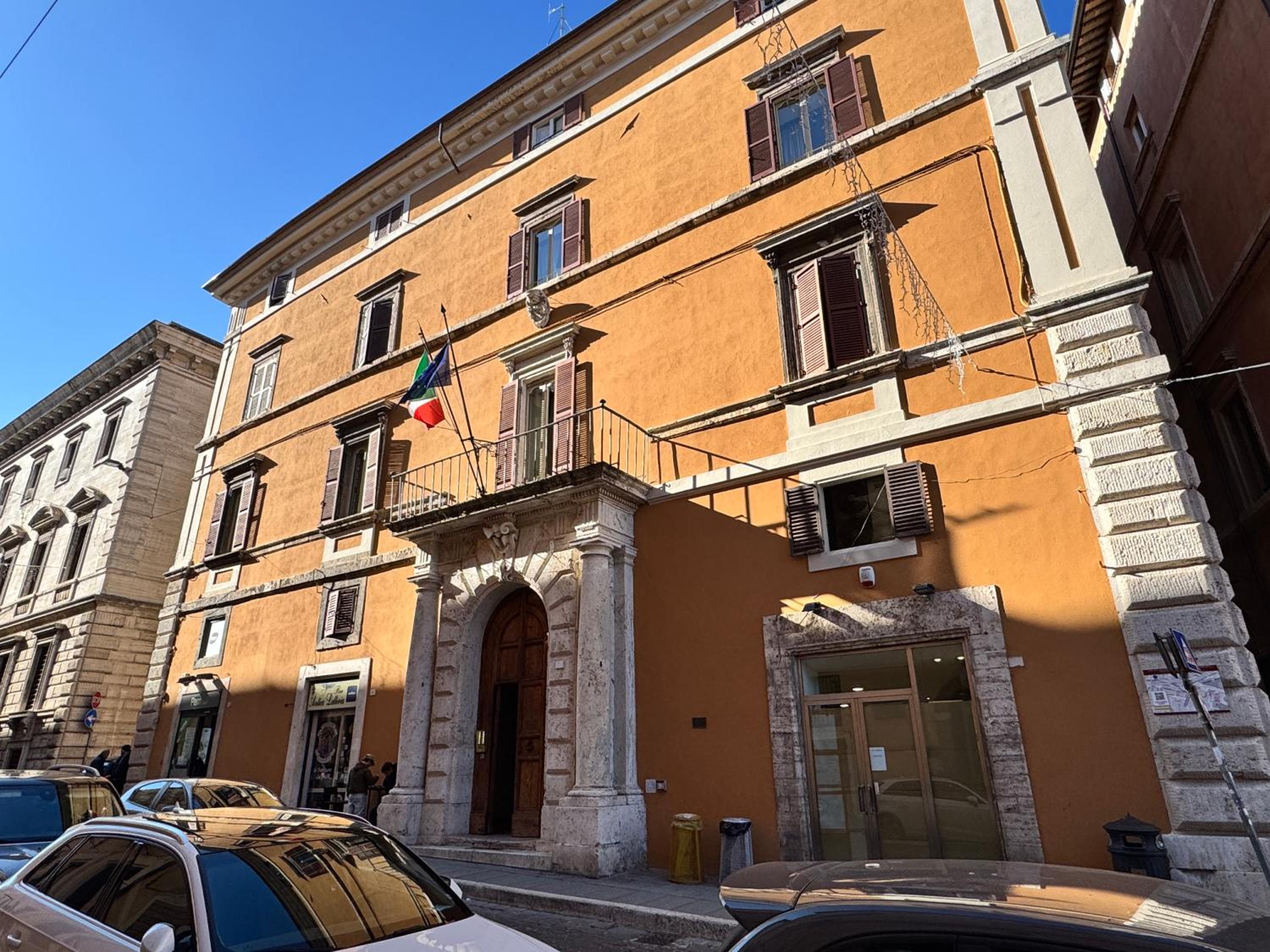 Charming 2-Bedroom Retreat in the Center of Perugia view 3