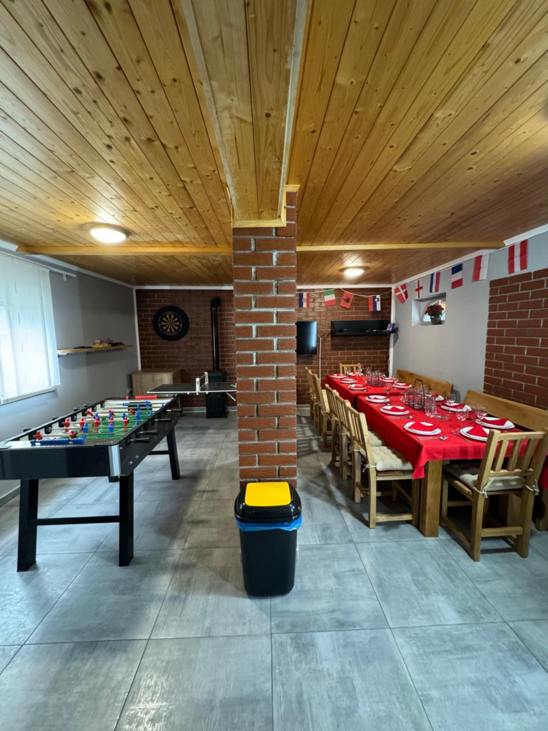 Photo 42