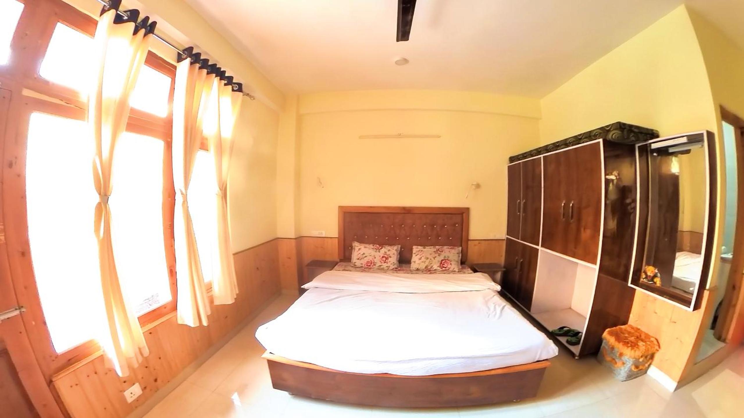 Hill down cafe and homestay view 5