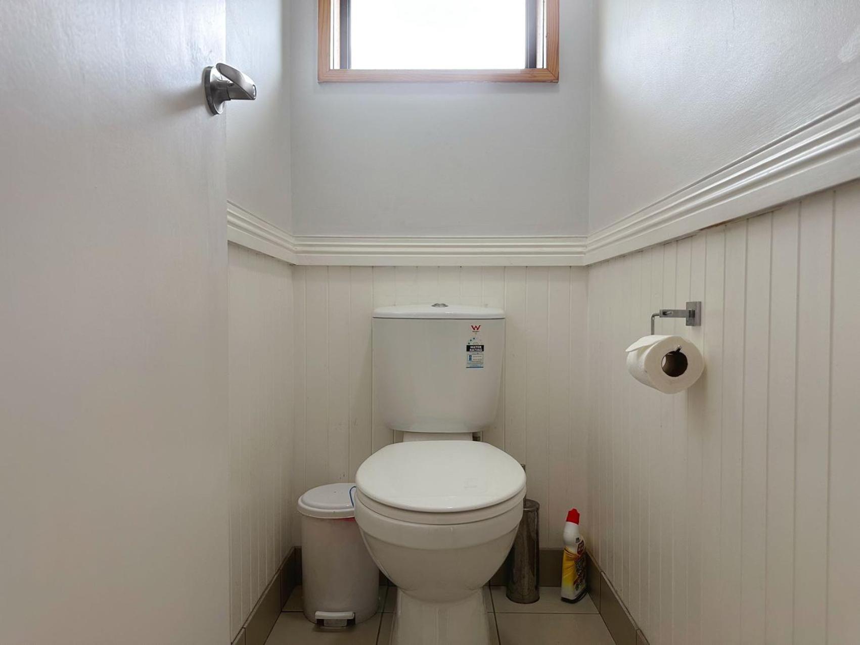 Seven Mile Beach House - 5 minutes to the Airport