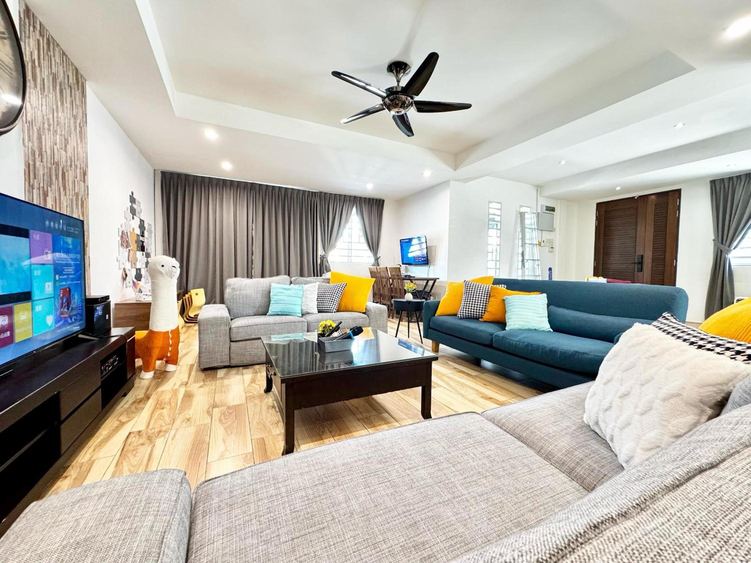 i Homes Villa 2 - 5R6B Semi-D - 16 Pax - Karaoke - 5min to Ipoh Town photo 2
