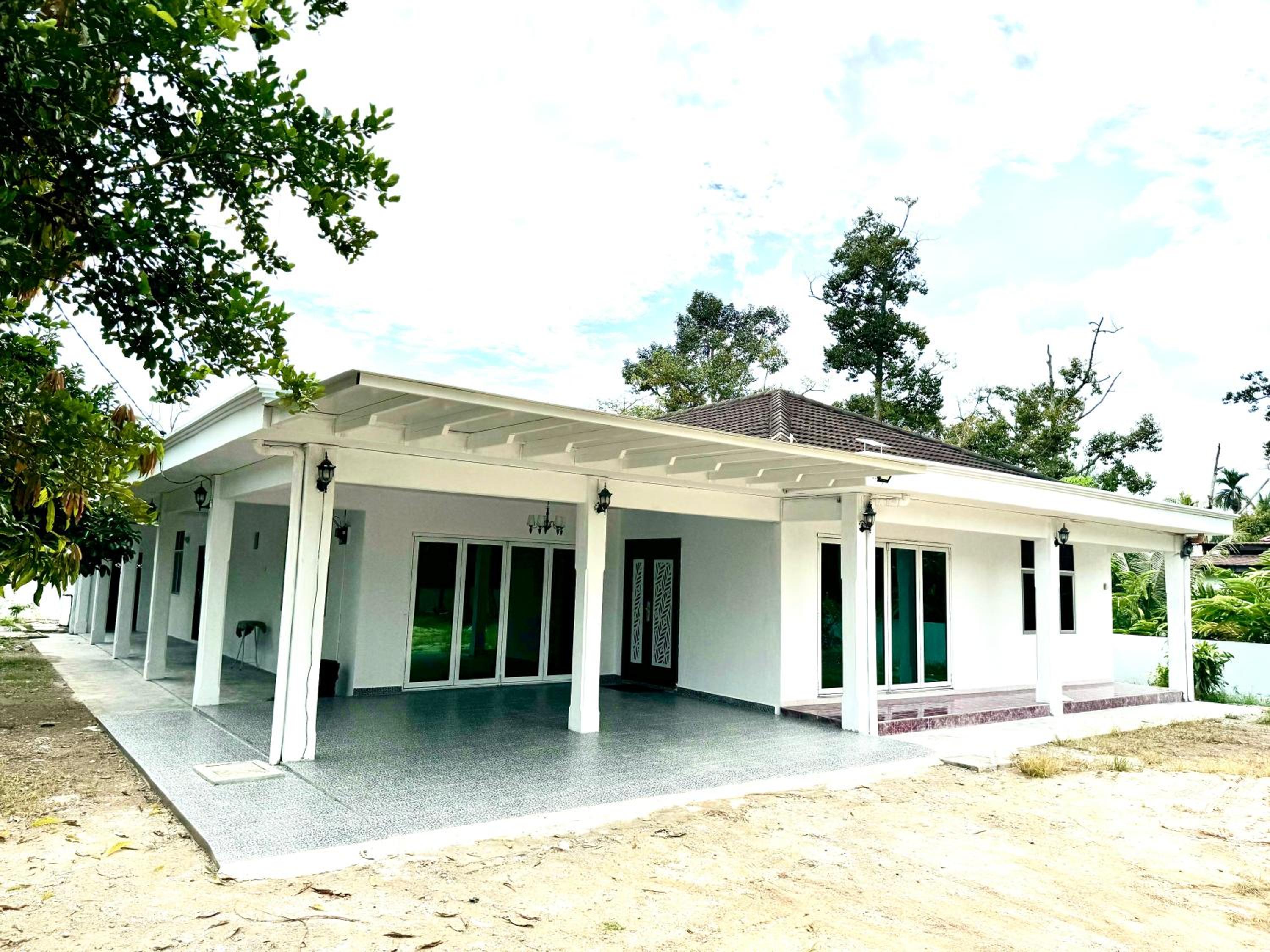 Crystal Valley Jitra