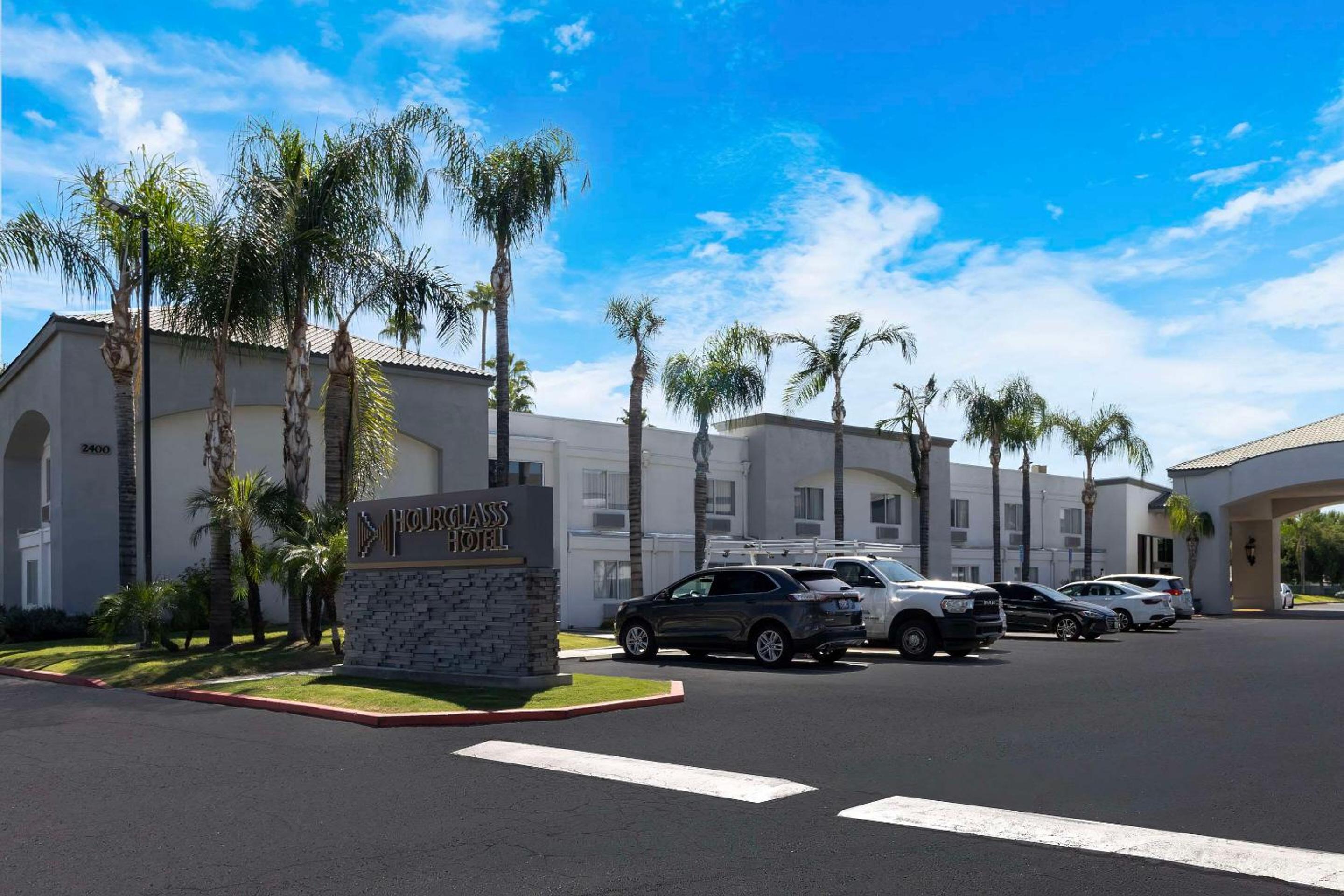 Hotel Hourglass Hotel, Ascend Hotel Collection - Image 1