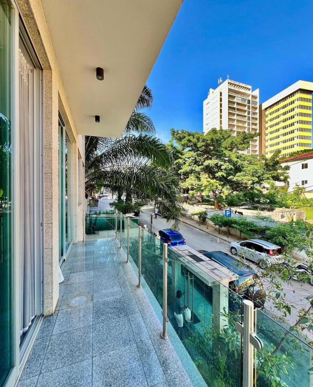 Cabral Moncada BNB