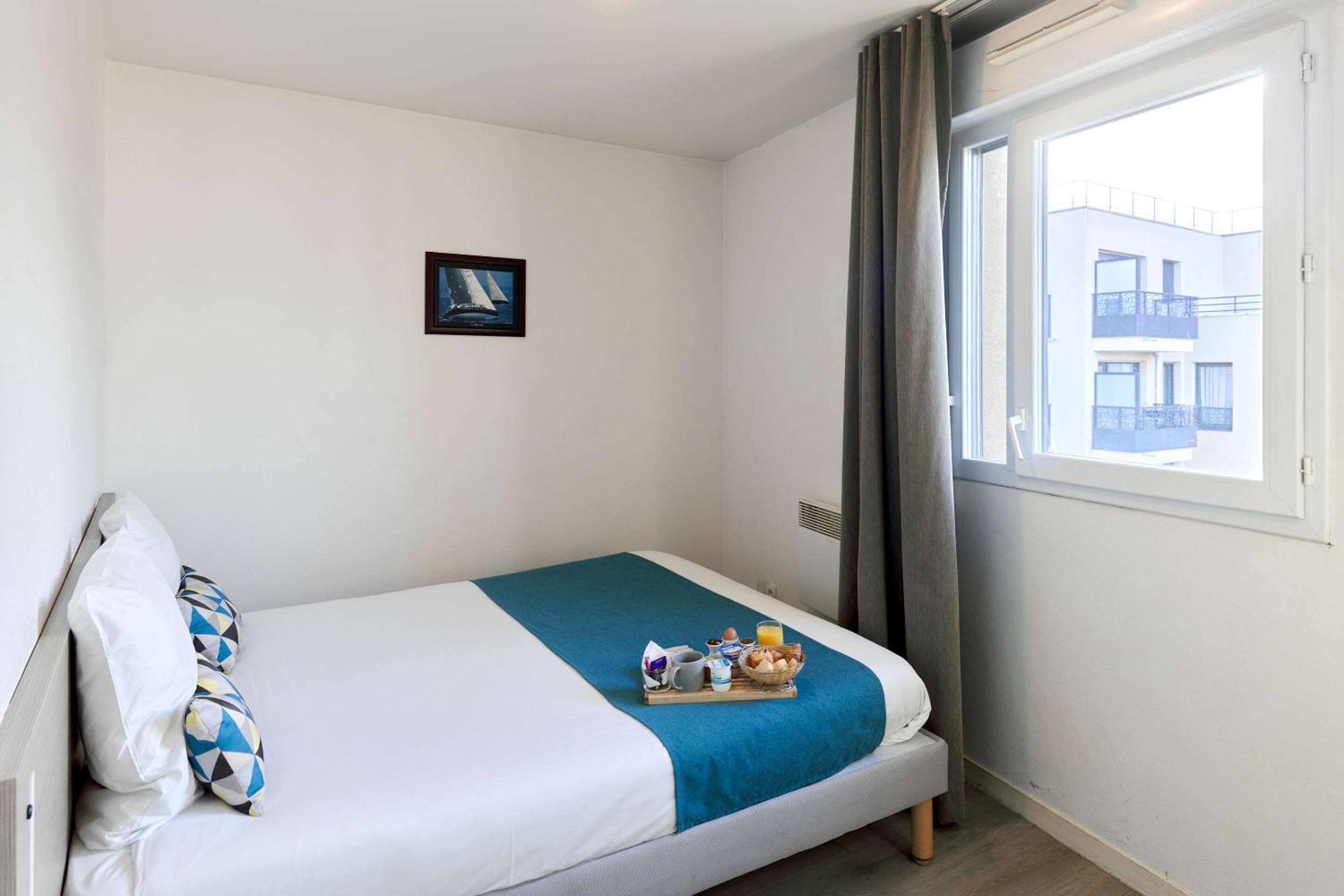 Comfort Aparthotel Versailles, St Cyr l'Ecole, photo 48
