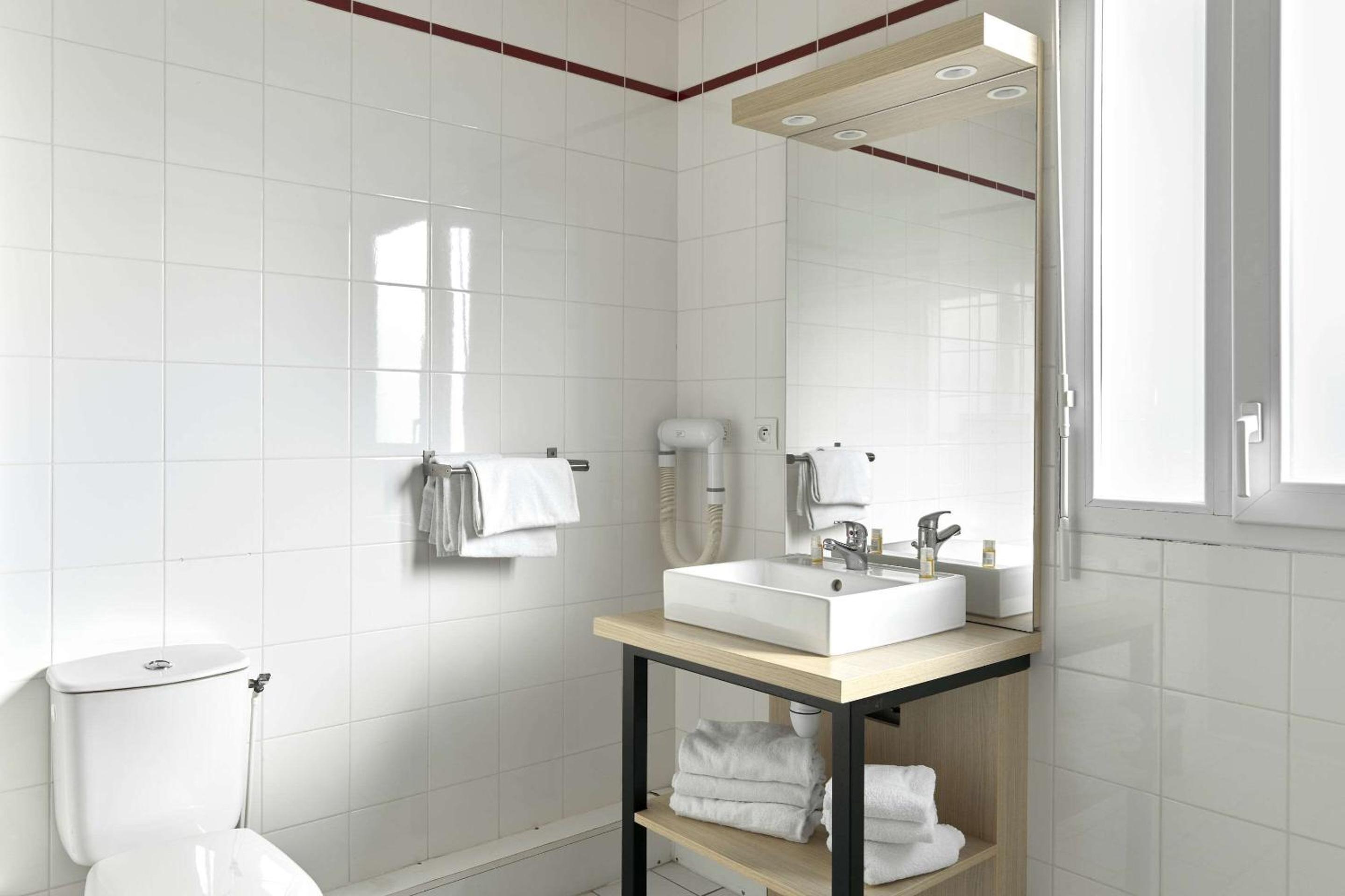 Comfort Aparthotel Versailles, St Cyr l'Ecole, photo 54