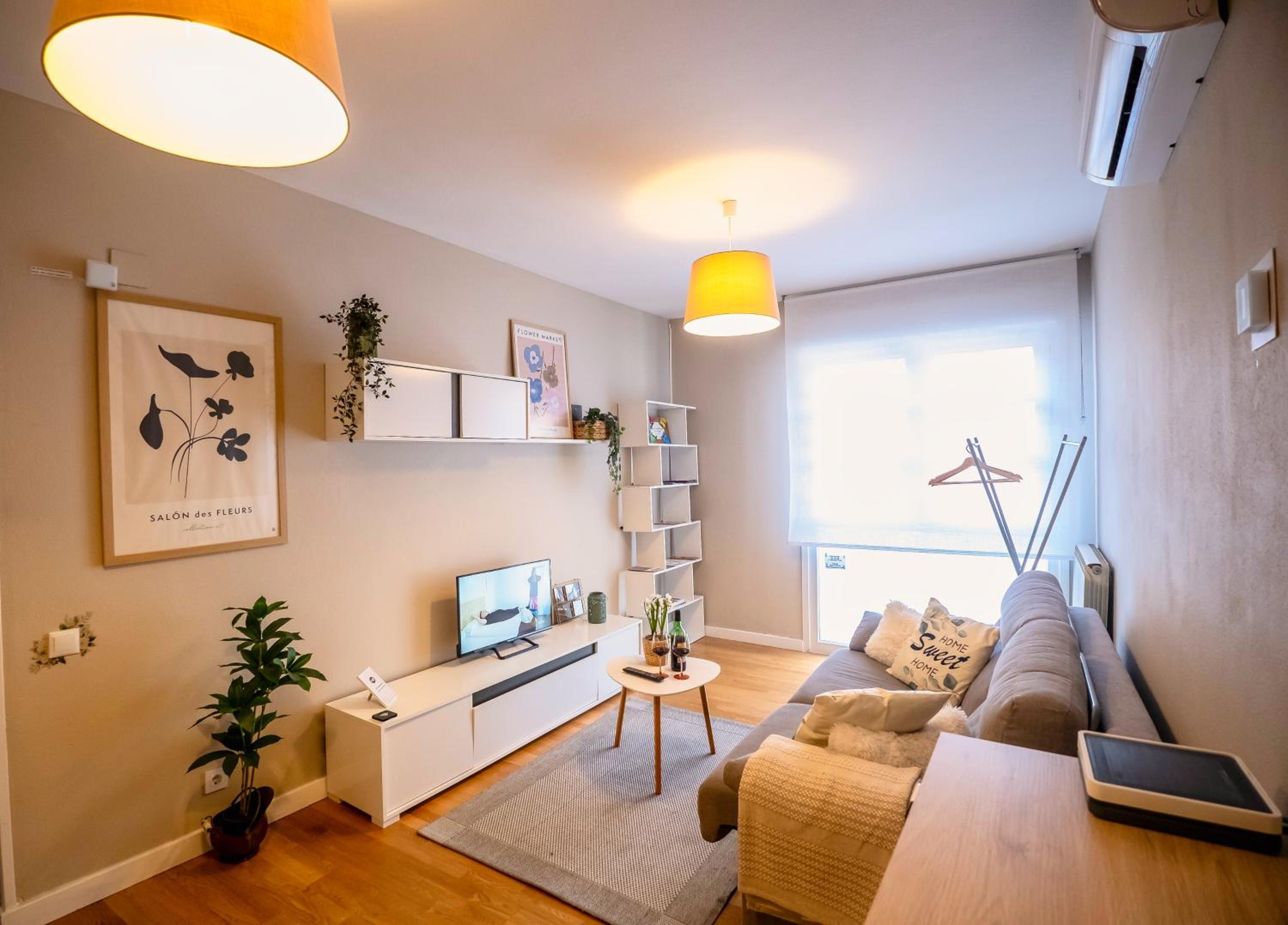 Santiago Tower Aire Ac casco antiguo By Apartamentos Logrono
