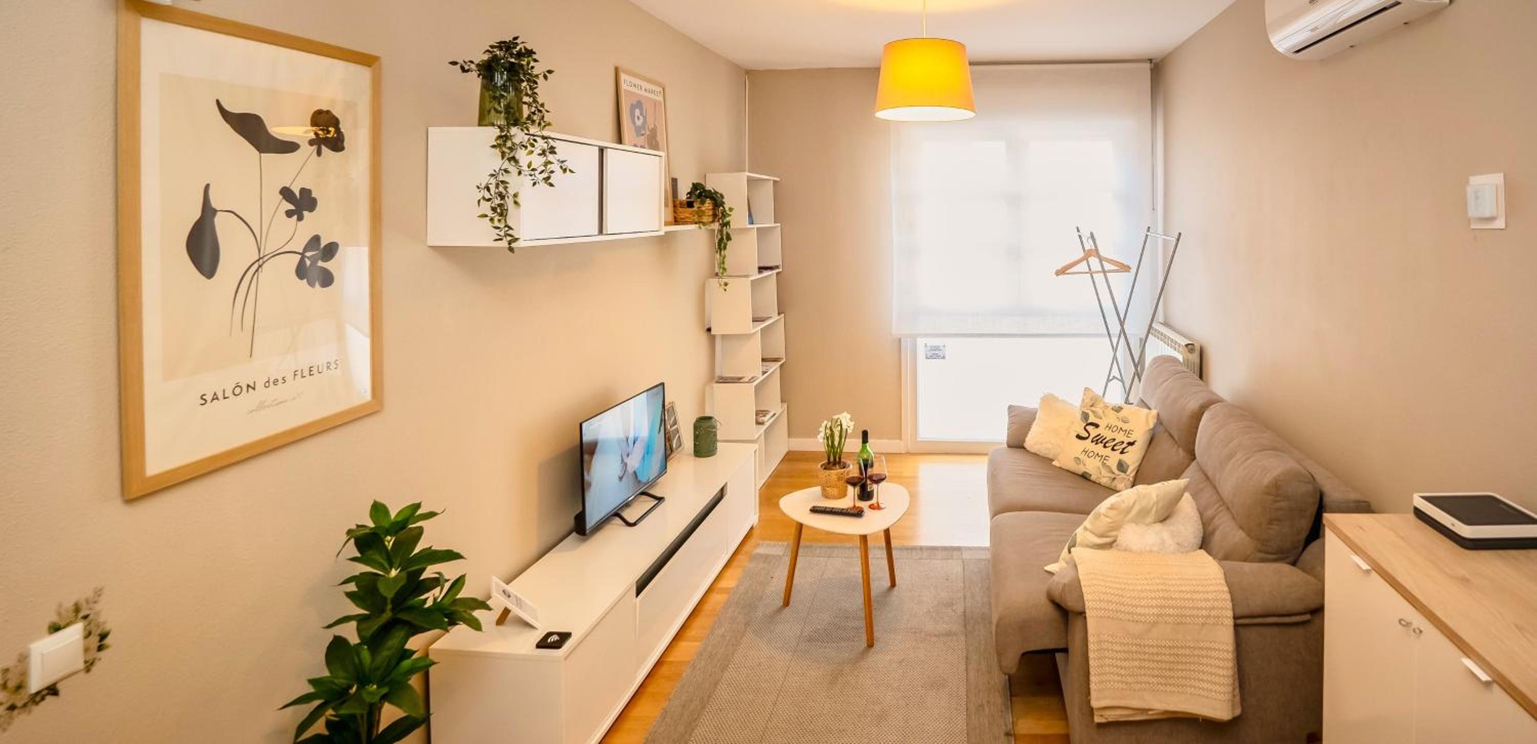 Santiago Tower Aire Ac casco antiguo By Apartamentos Logrono