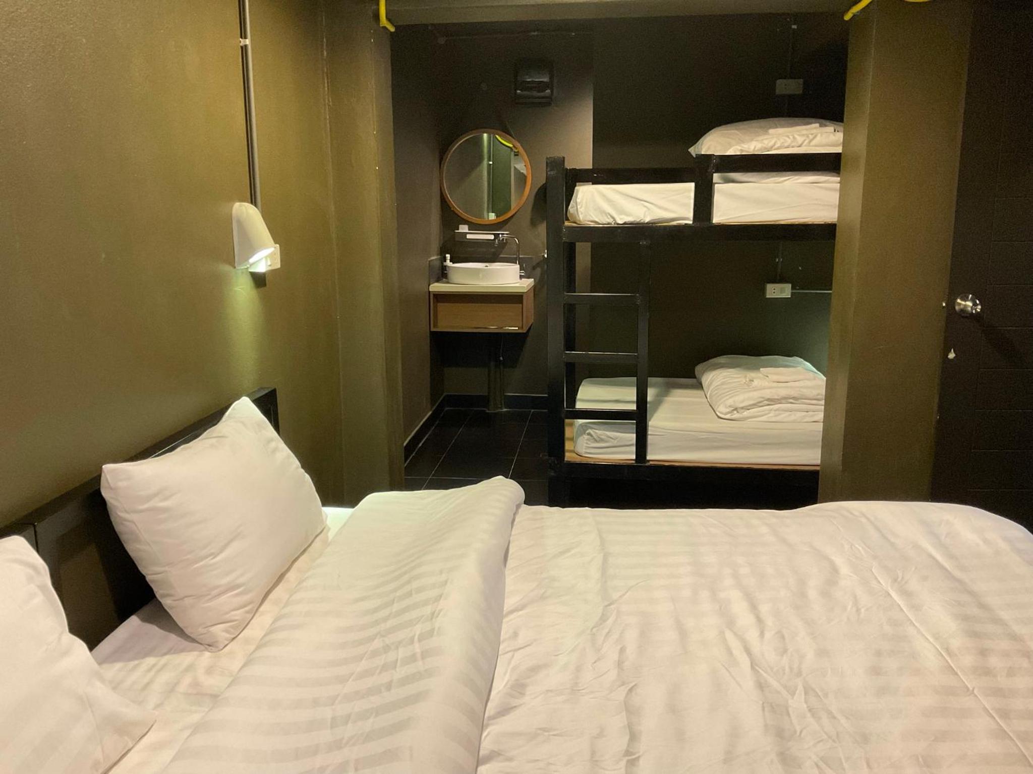 Capsule Hostel Chiangkhan