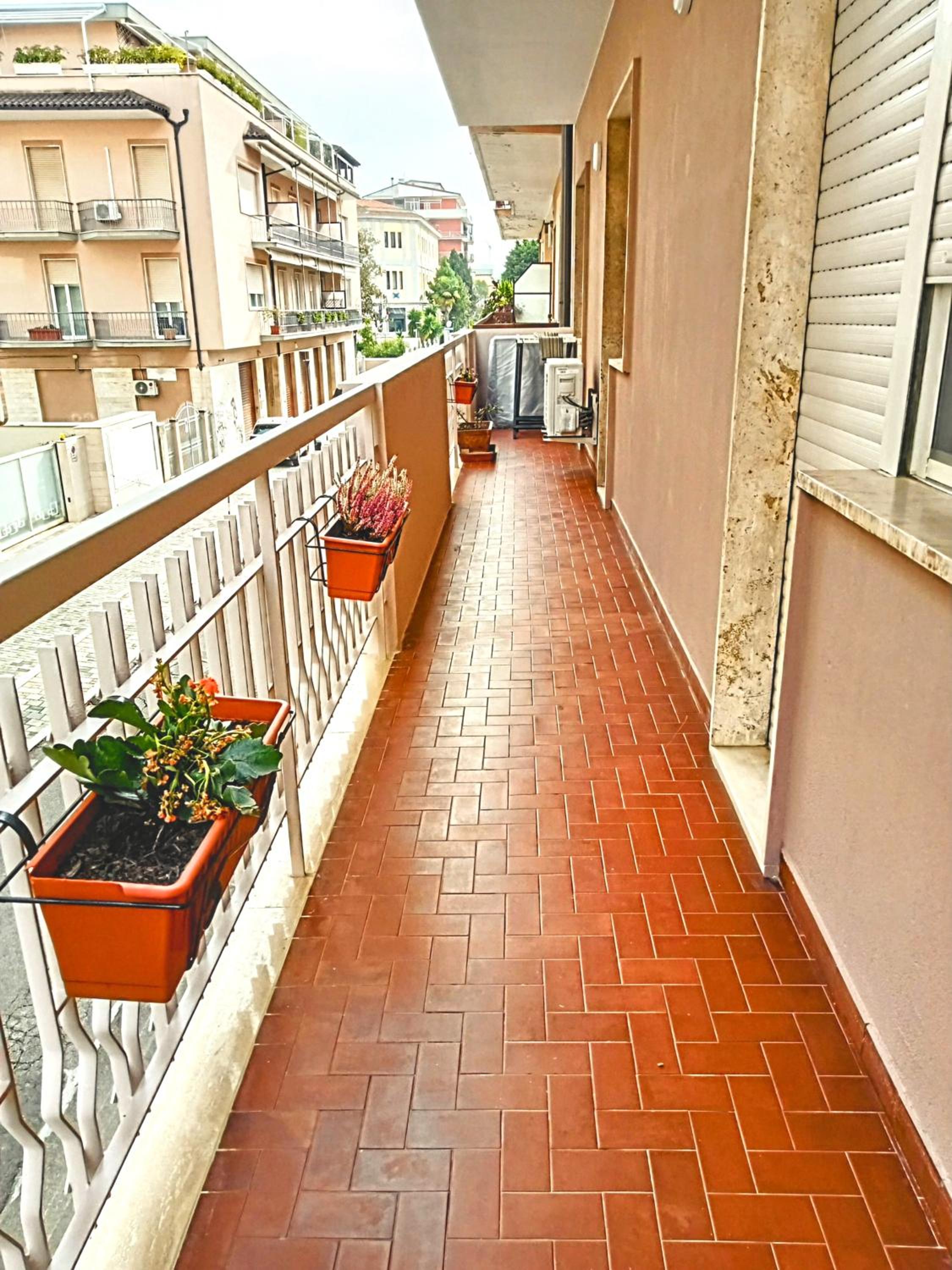 Casa Giulia - Modern 2BR - 2 Baths - AC & WiFi photo 5