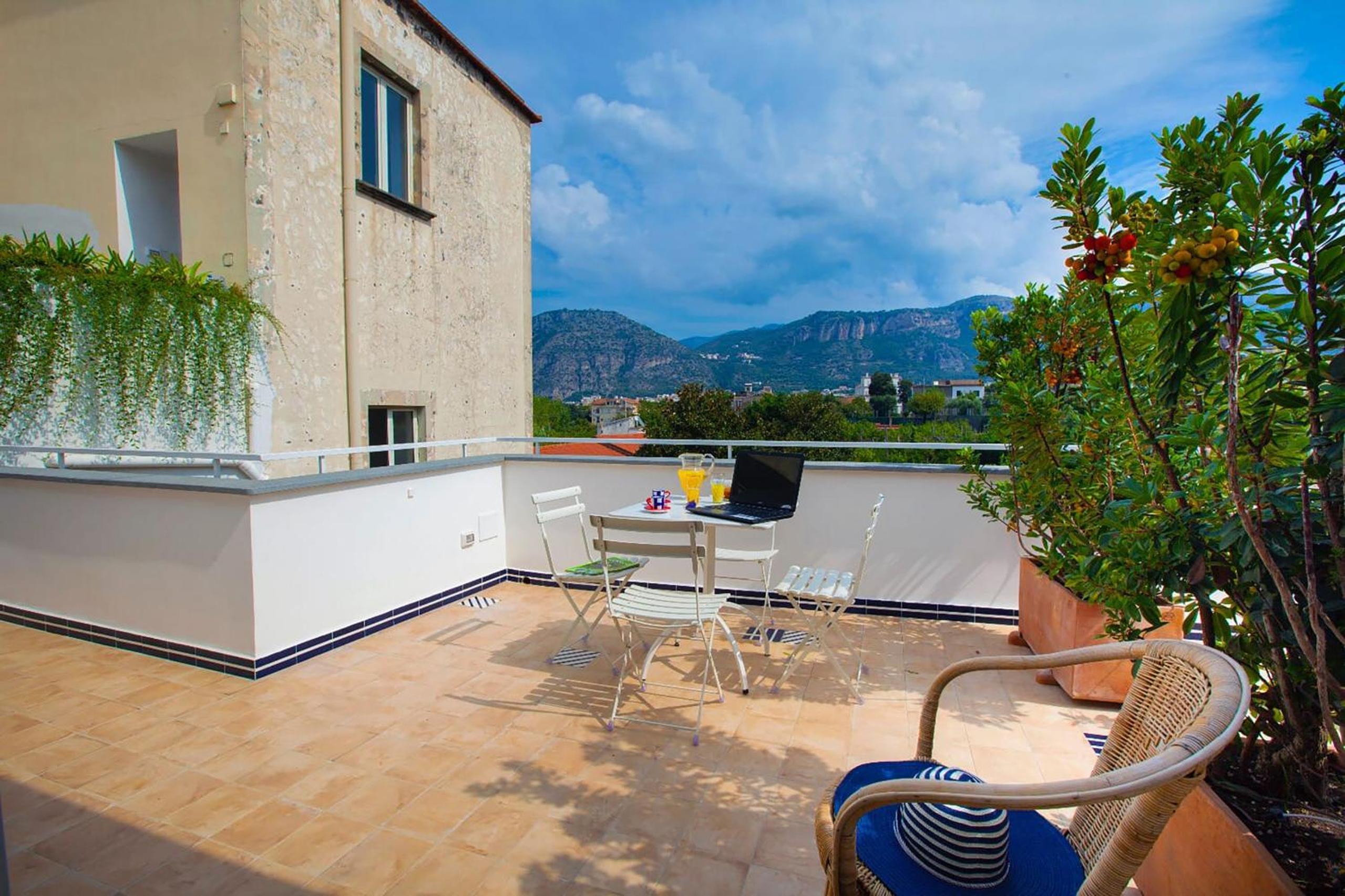 AMORE RENTALS - Casa Iommella photo 5