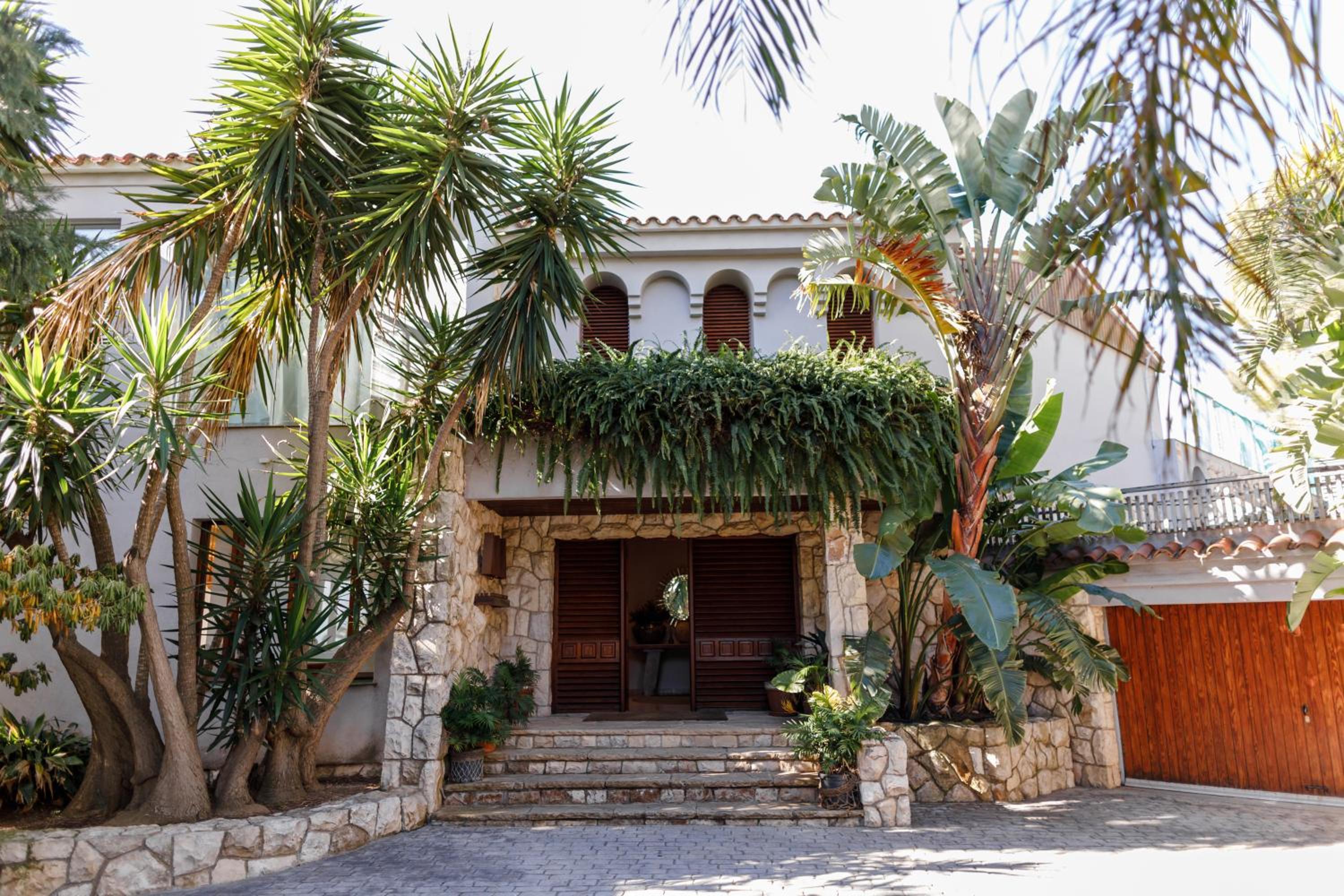 Luxurious Villa La Paz: Beach, Port Aventura Golf view 2