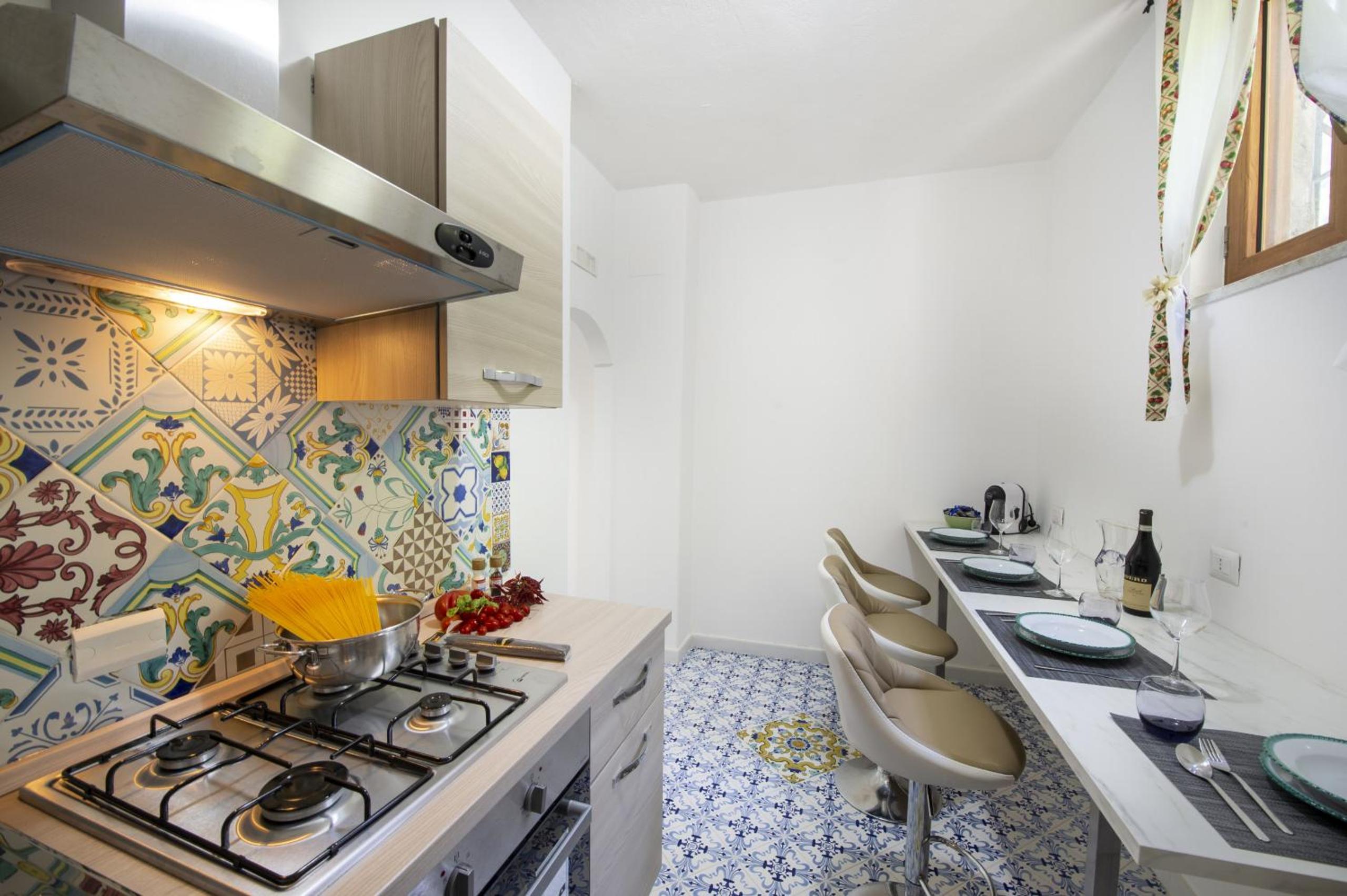 AMORE RENTALS - Residence Serena