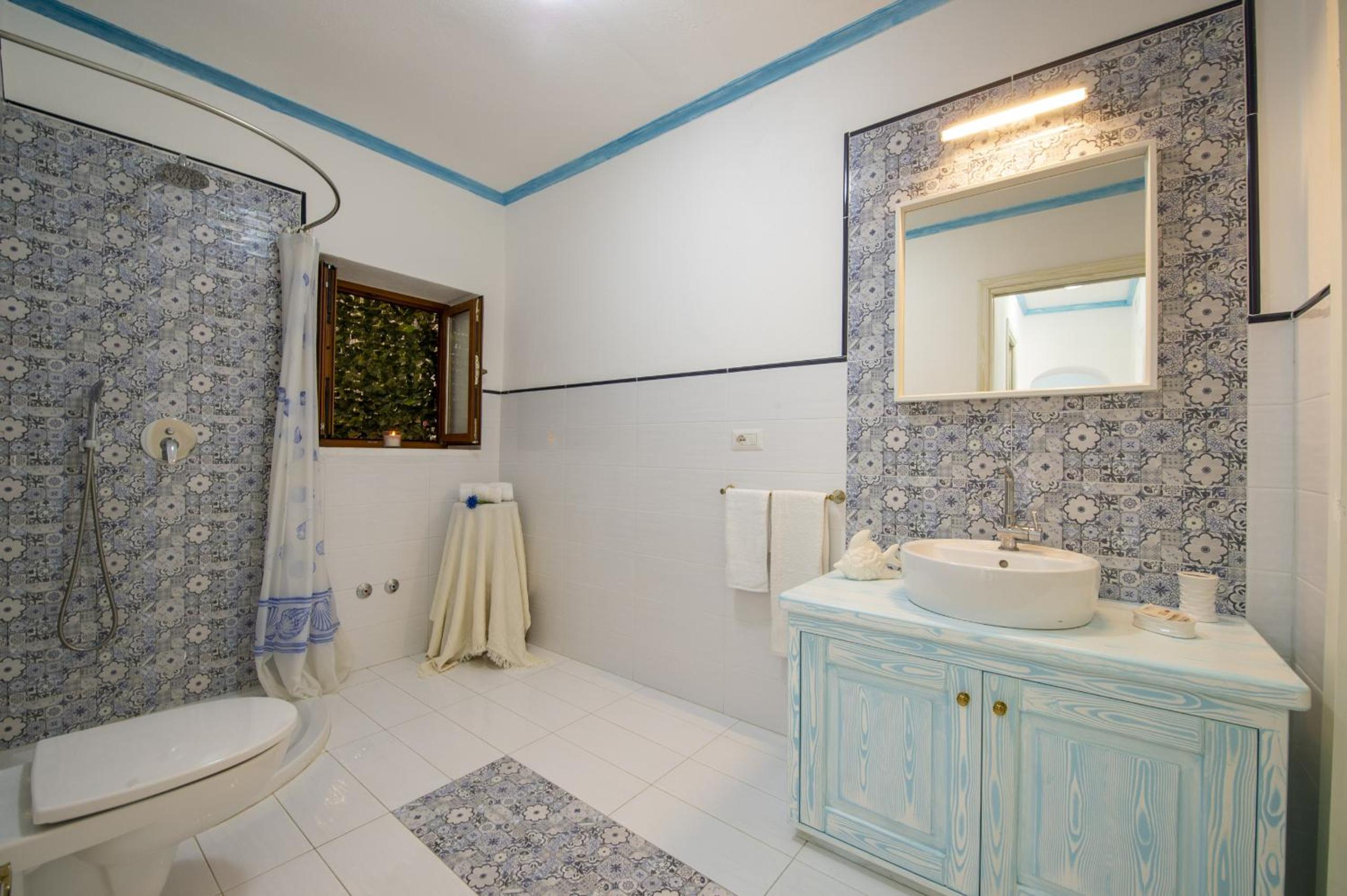 AMORE RENTALS - Residence Serena