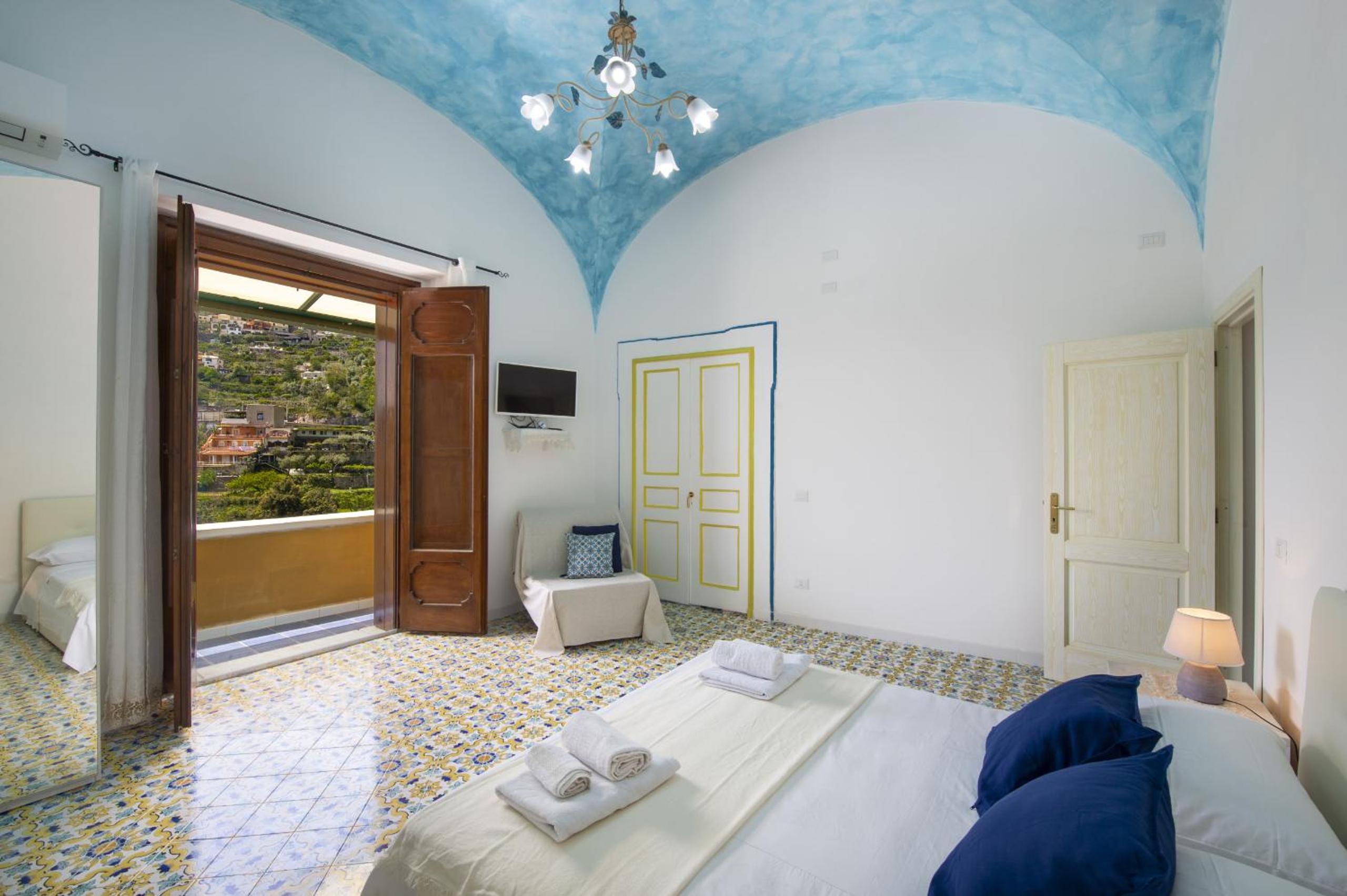 AMORE RENTALS - Residence Serena