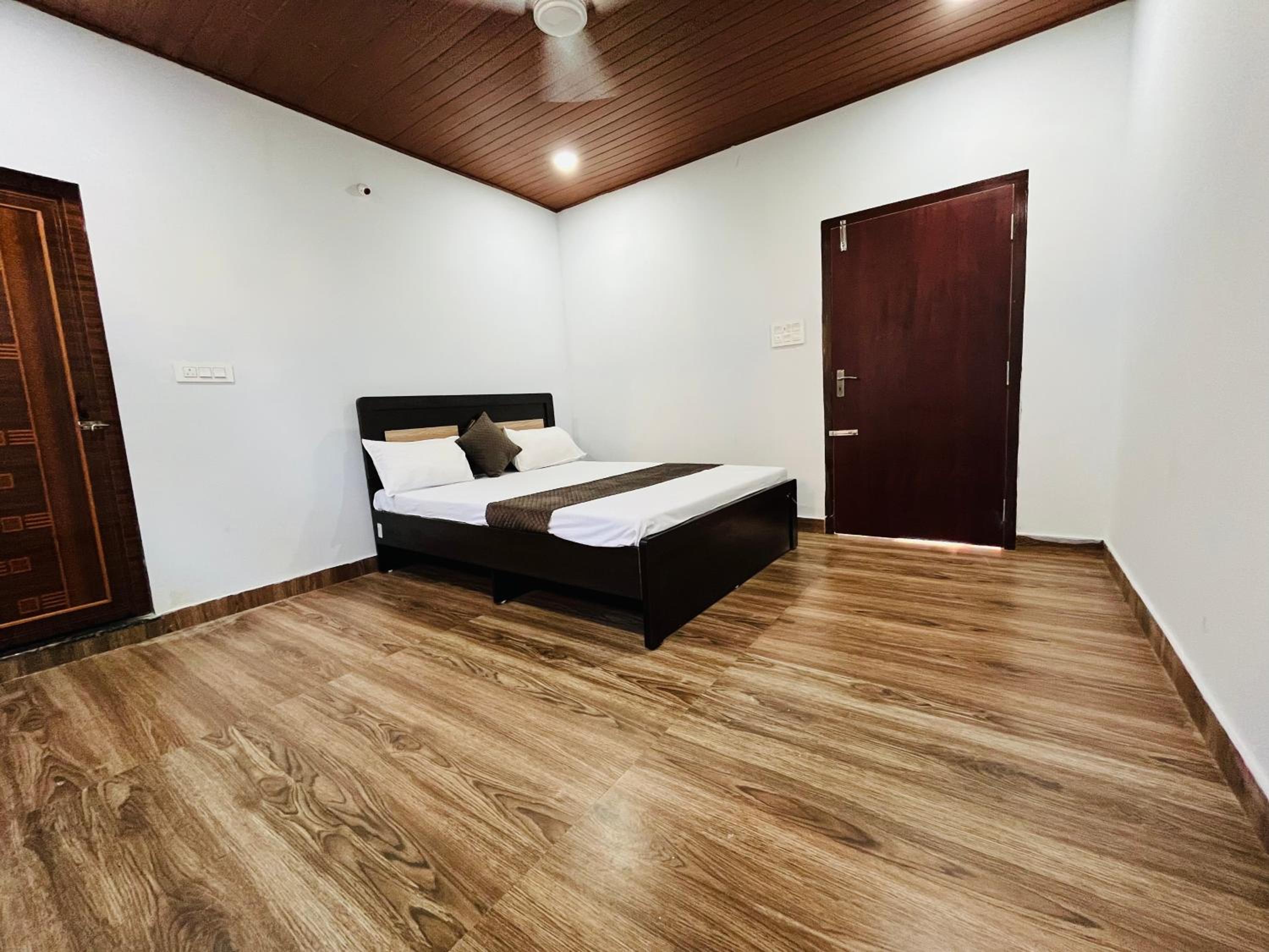 Nature's Nest Resort & Restaurent view 3