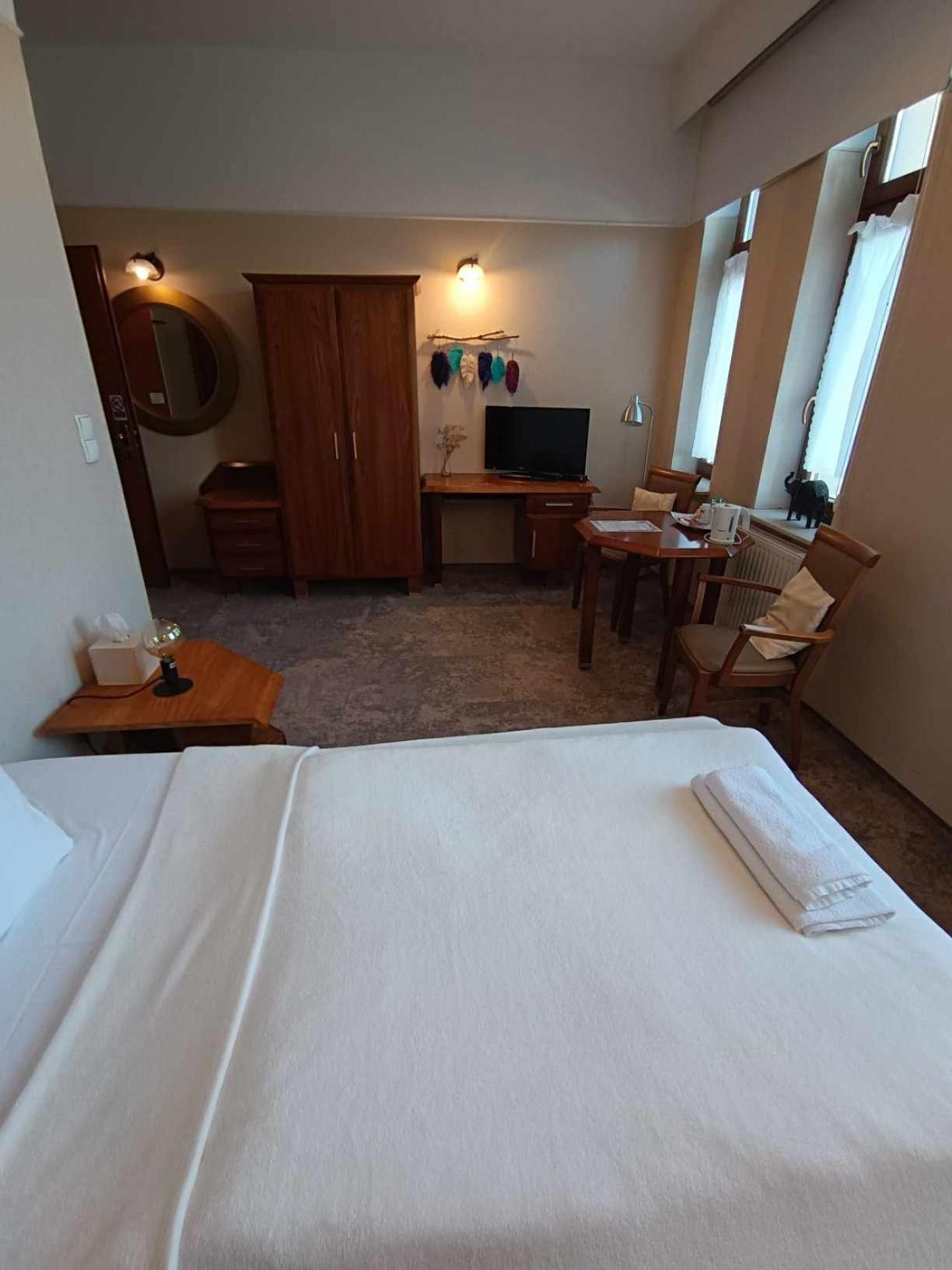 Alba Góra Św Anny Restauracja i Pokoje