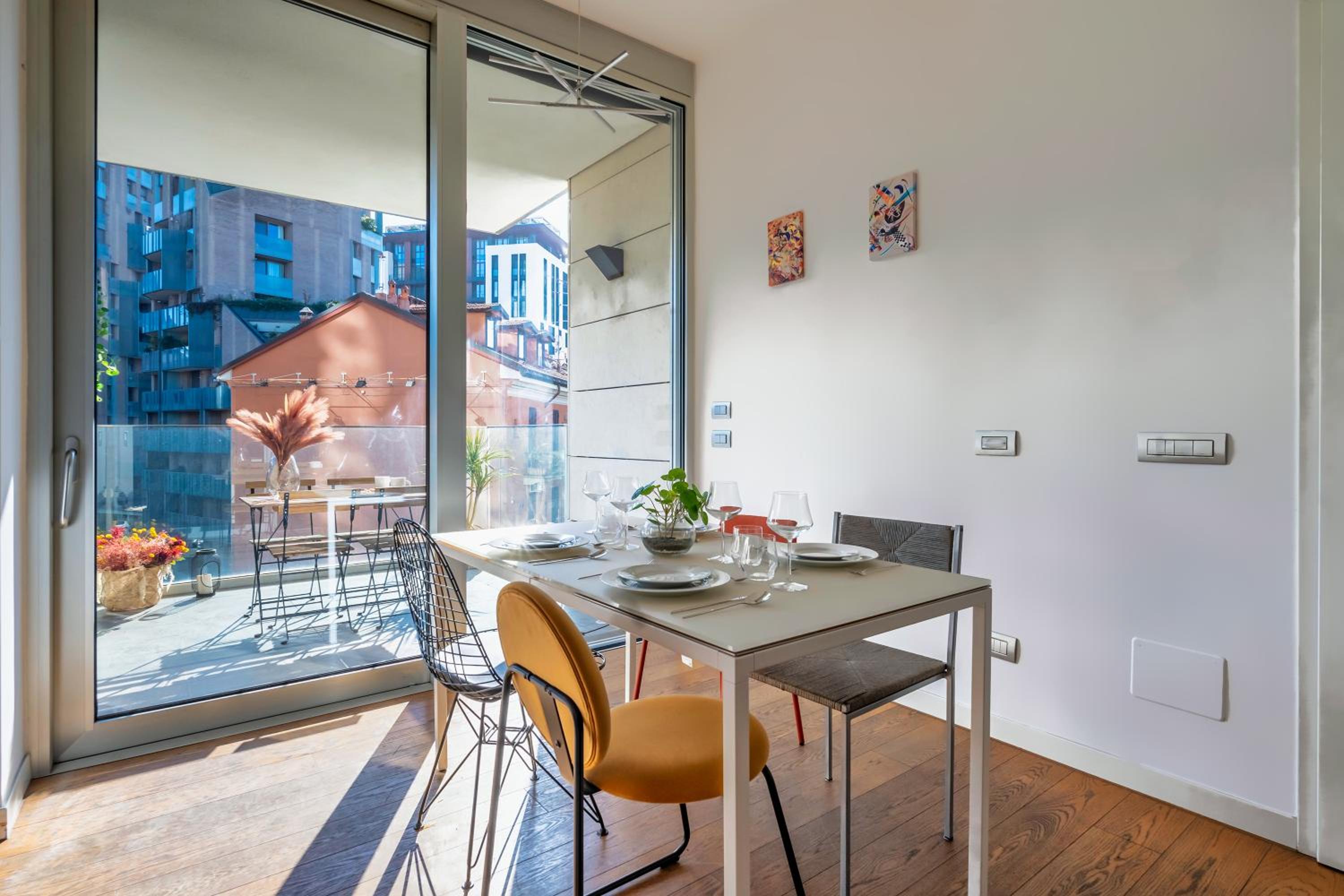 Corso Como - Luxury Apartment with View Terrace