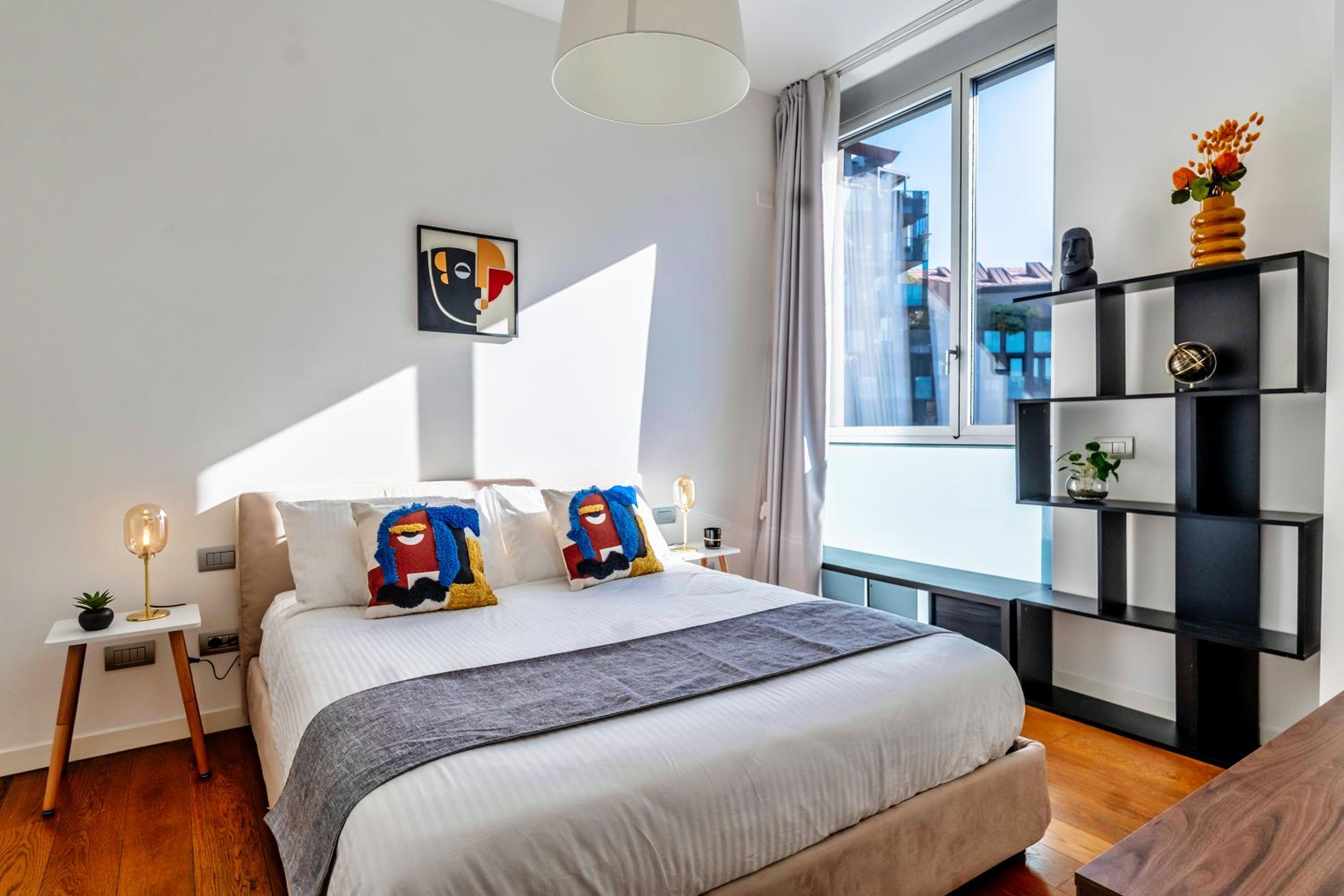 Corso Como - Luxury Apartment with View Terrace