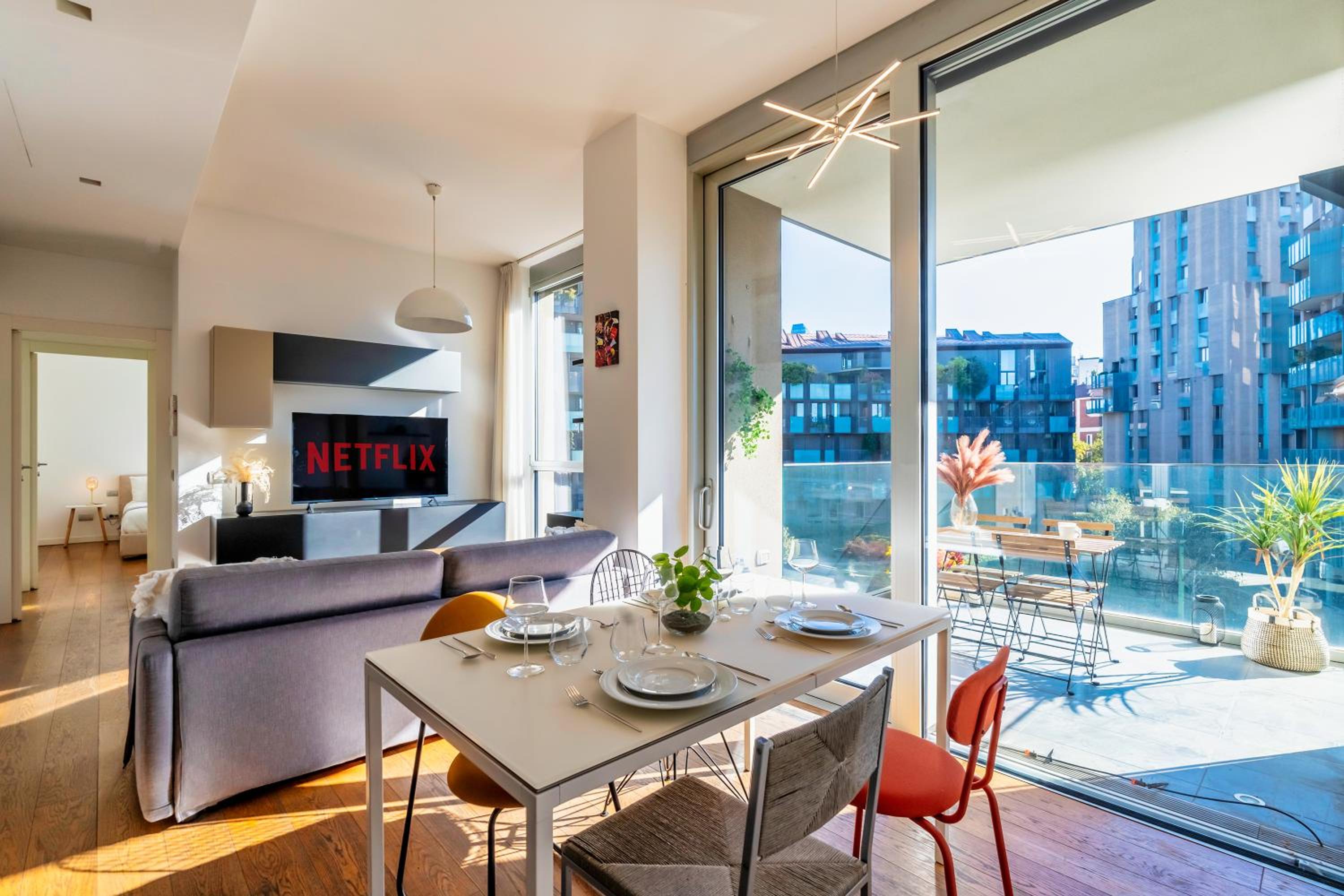 Corso Como - Luxury Apartment with View Terrace