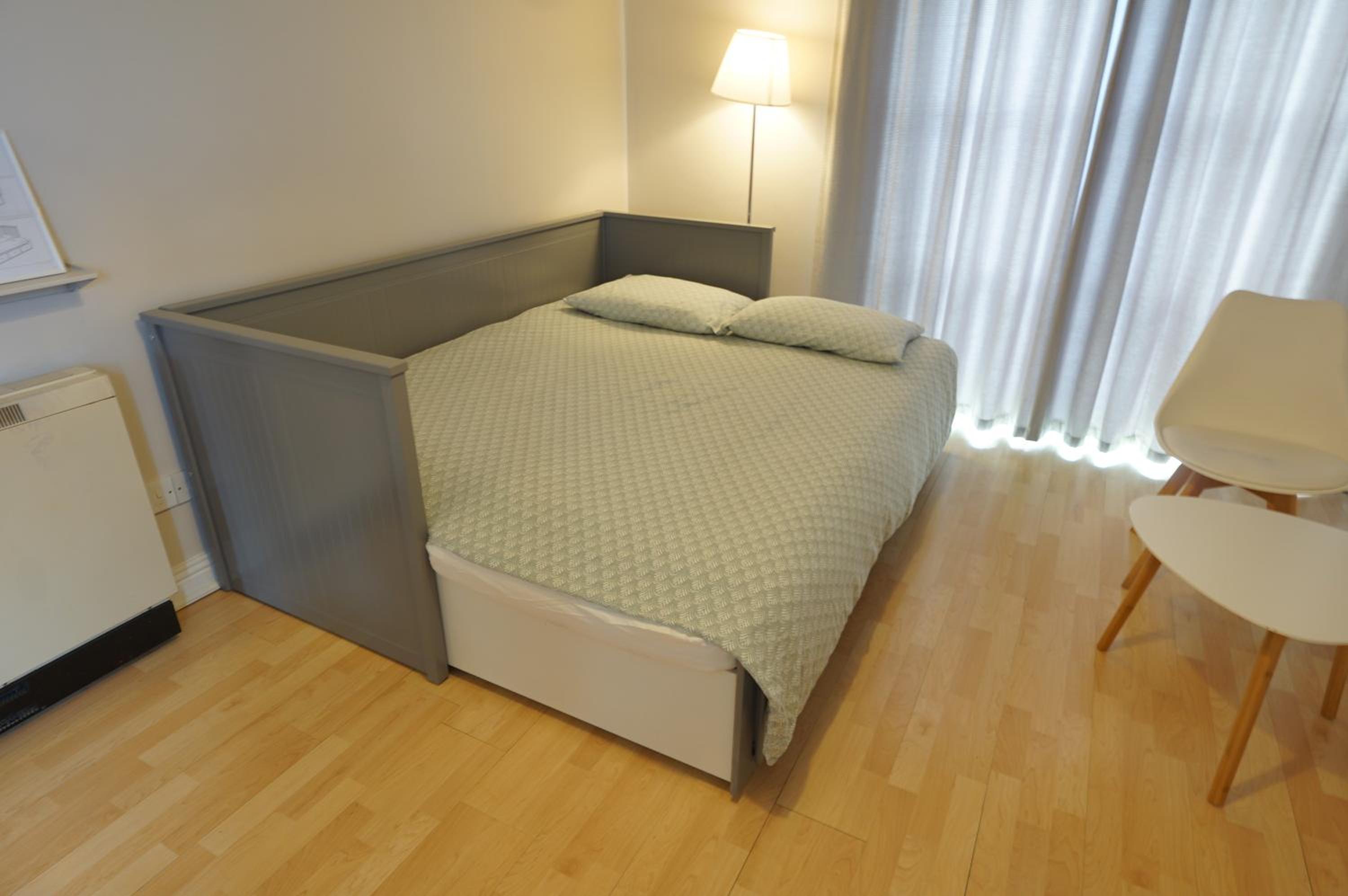 City center apt free parking
