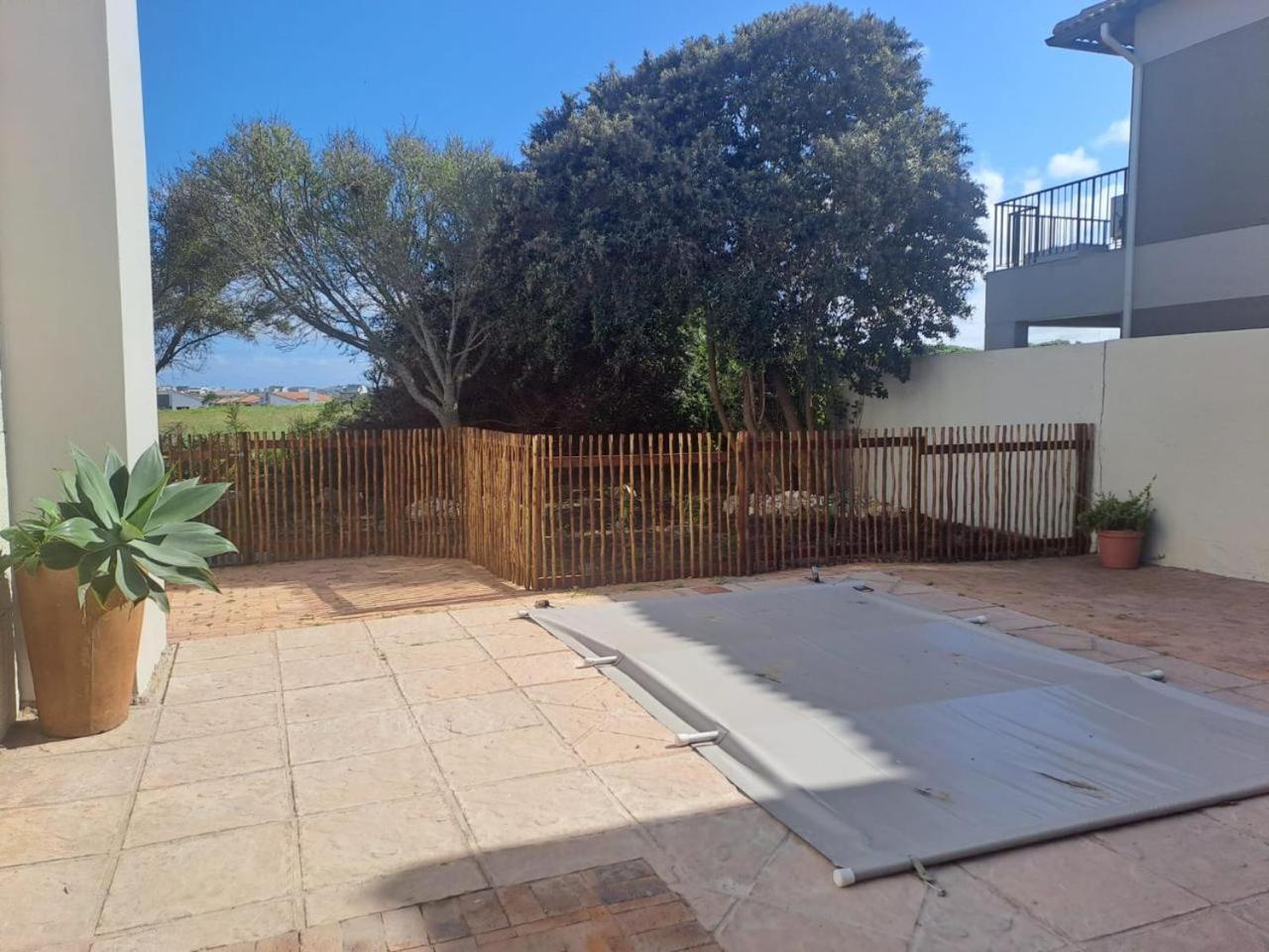 Serene pool house luxury 8 slp self-catering accom, Langebaan Golf estate