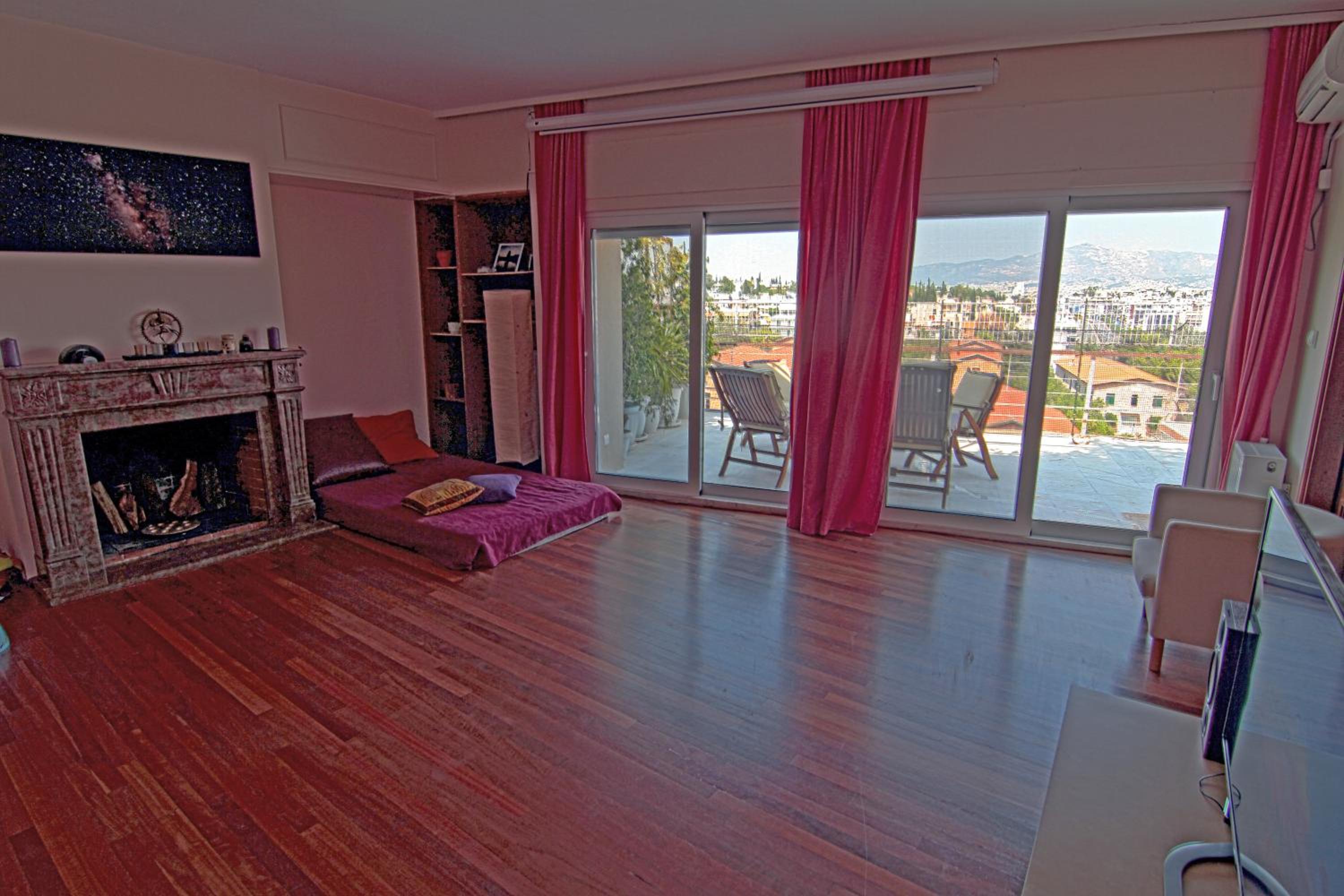 Amazing terrace view Gorgeous loft near Metro