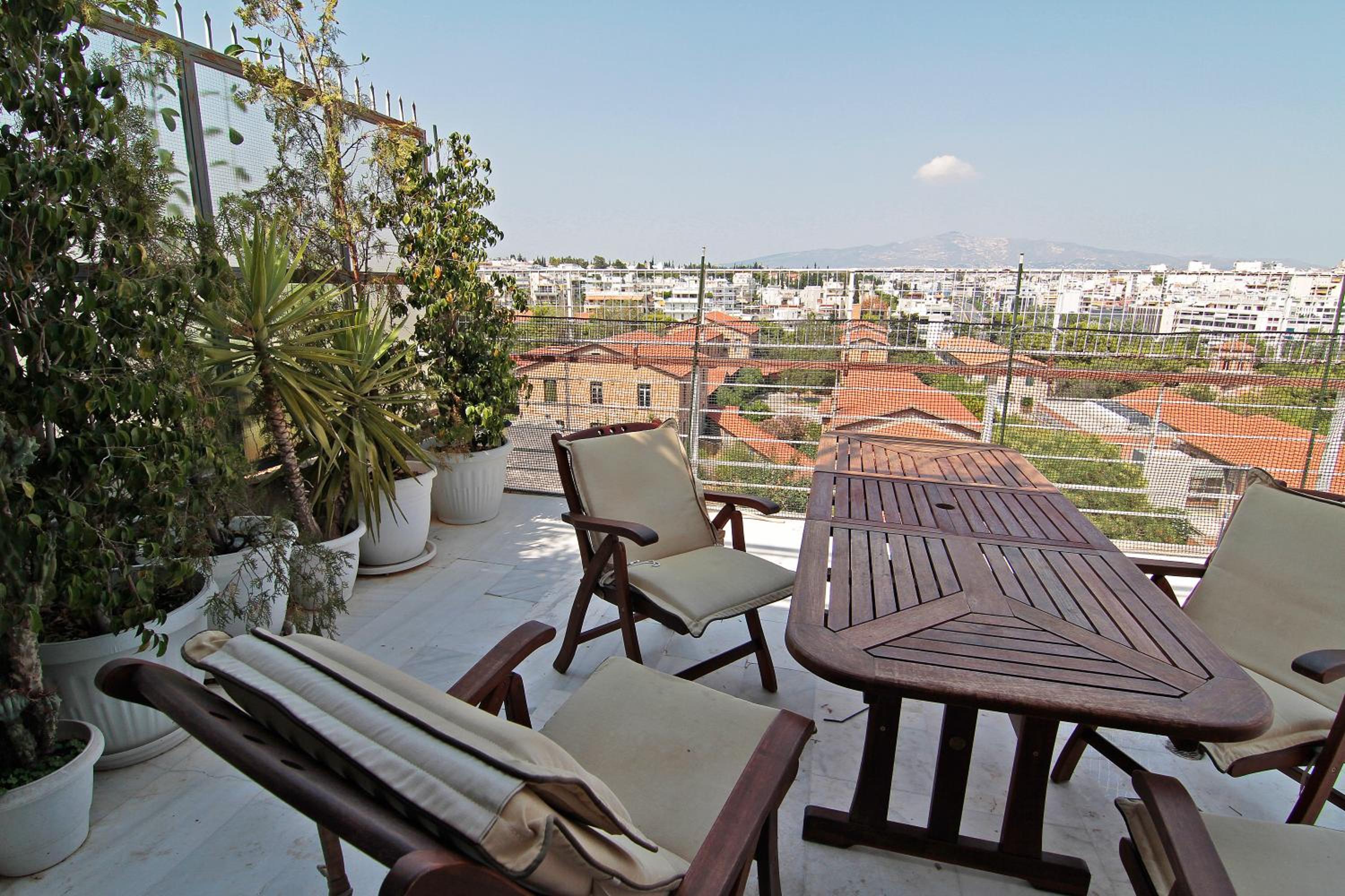 Amazing terrace view Gorgeous loft near Metro