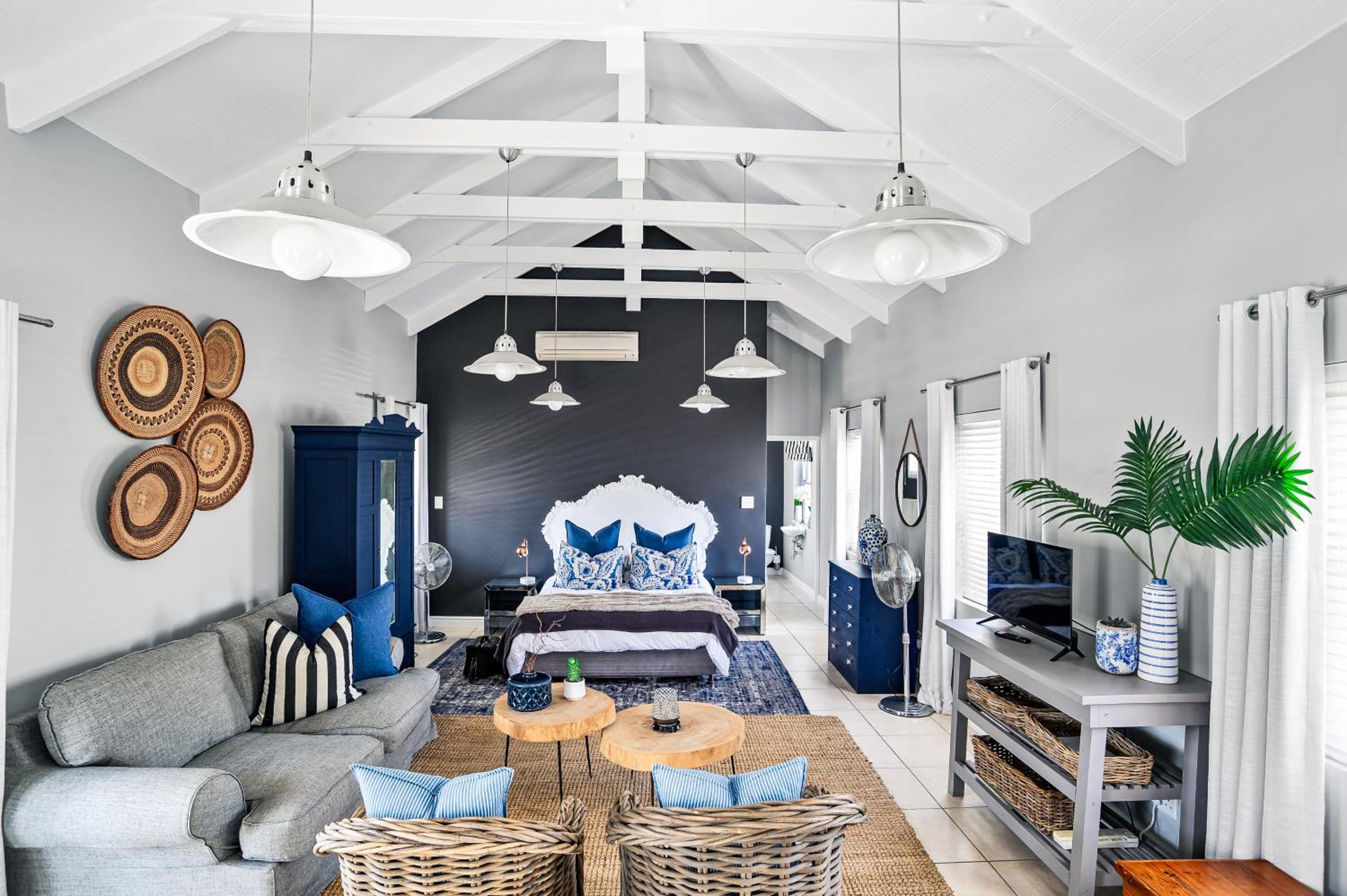 Luxury Loft - East view 2