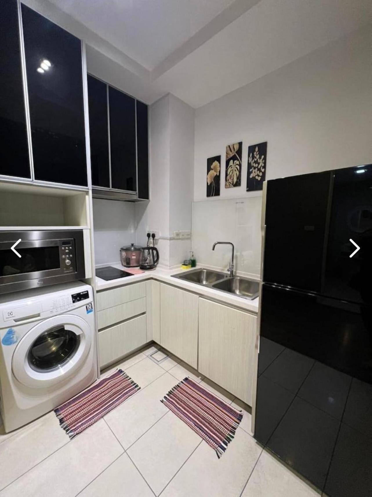 Riverson SOHO Duplex Seaview KK photo 7