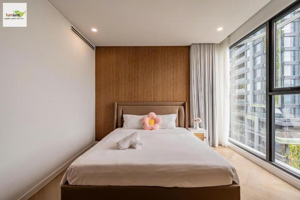 The Lumiere Riverside Residence Apartment