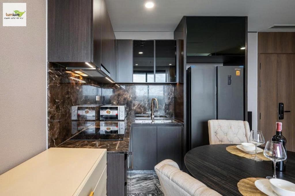 The Lumiere Riverside Residence Apartment