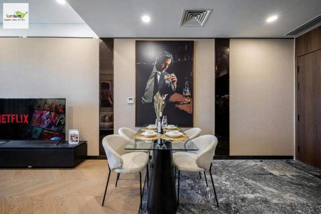The Lumiere Riverside Residence Apartment