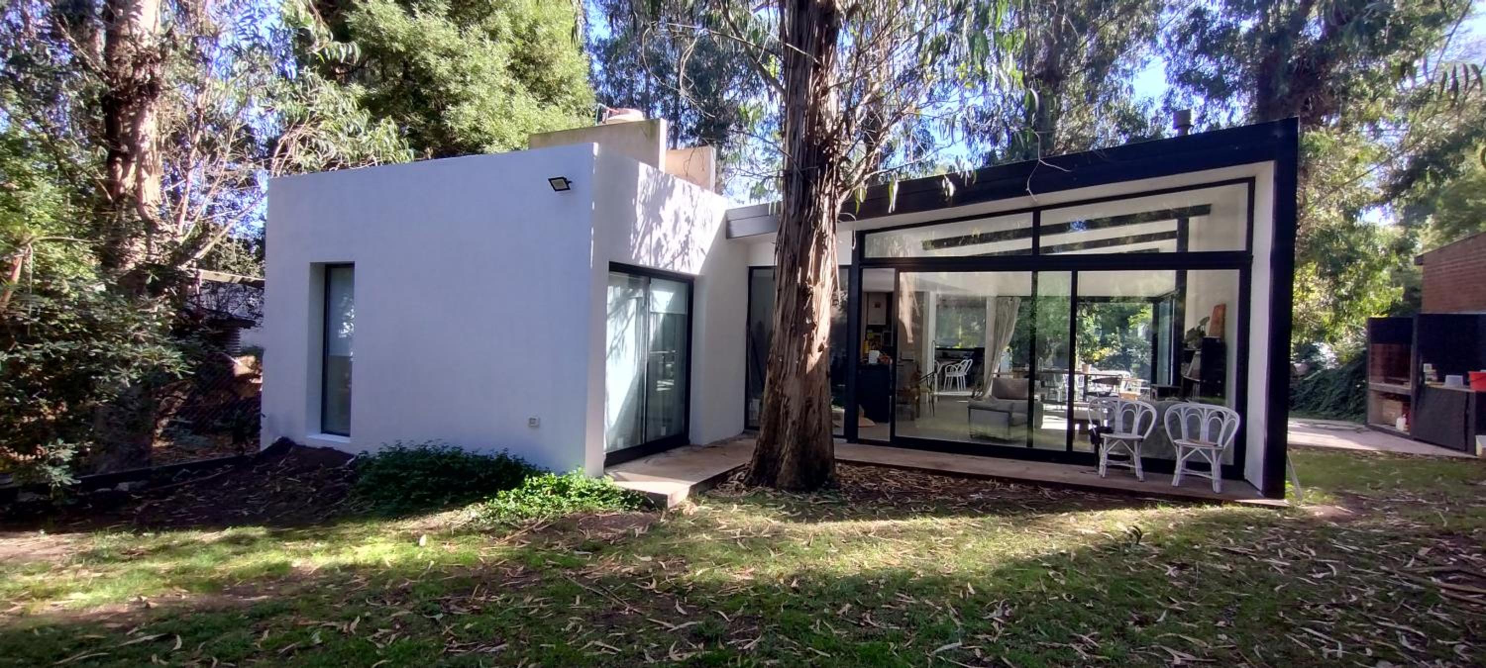 Moderna casa en el Bosque