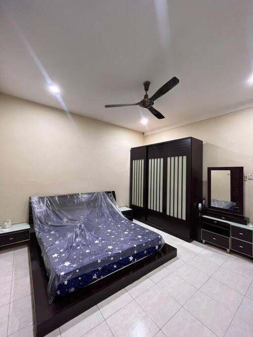 Double Storey at heart of Seberang Jaya photo 7