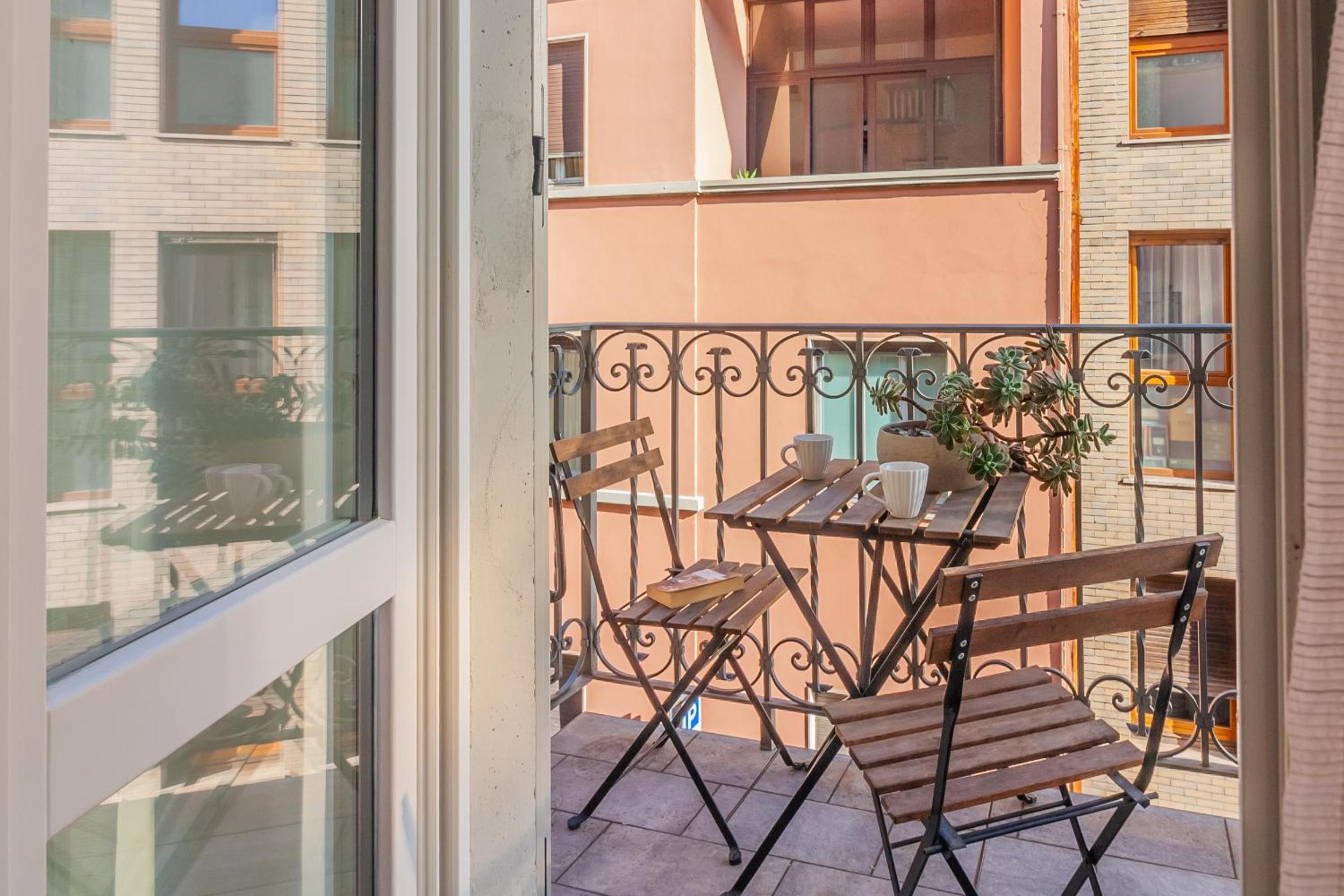 balance & terrace