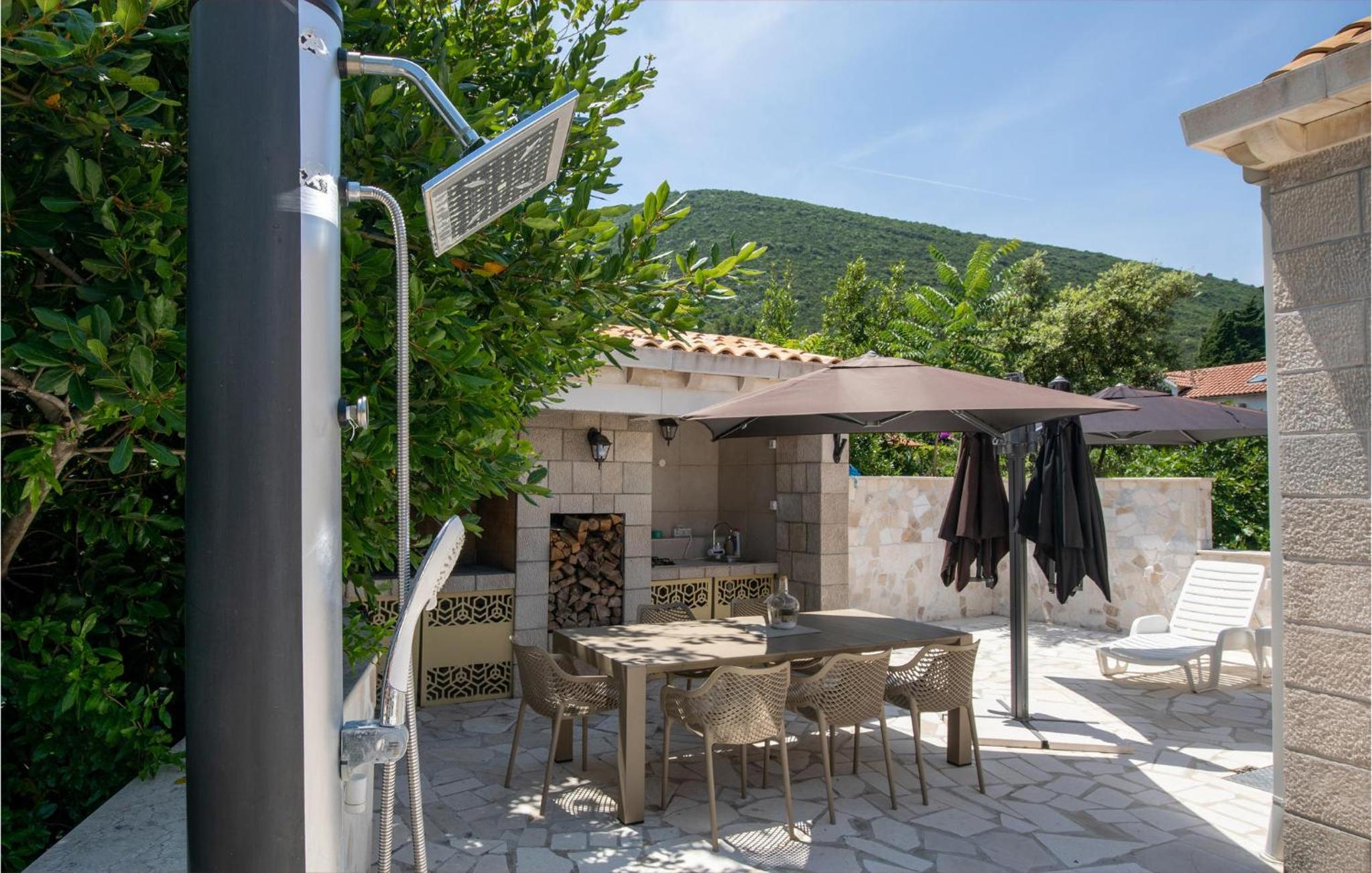 Nice Home In Ston With Sauna