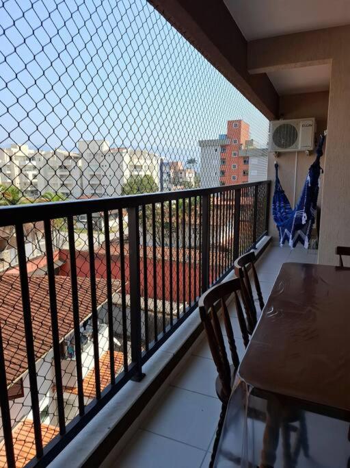 Espaçoso APTO com 3 quartos - área nobre do Itaguá