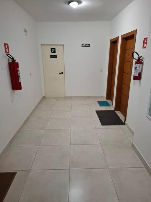 Espaçoso APTO com 3 quartos - área nobre do Itaguá