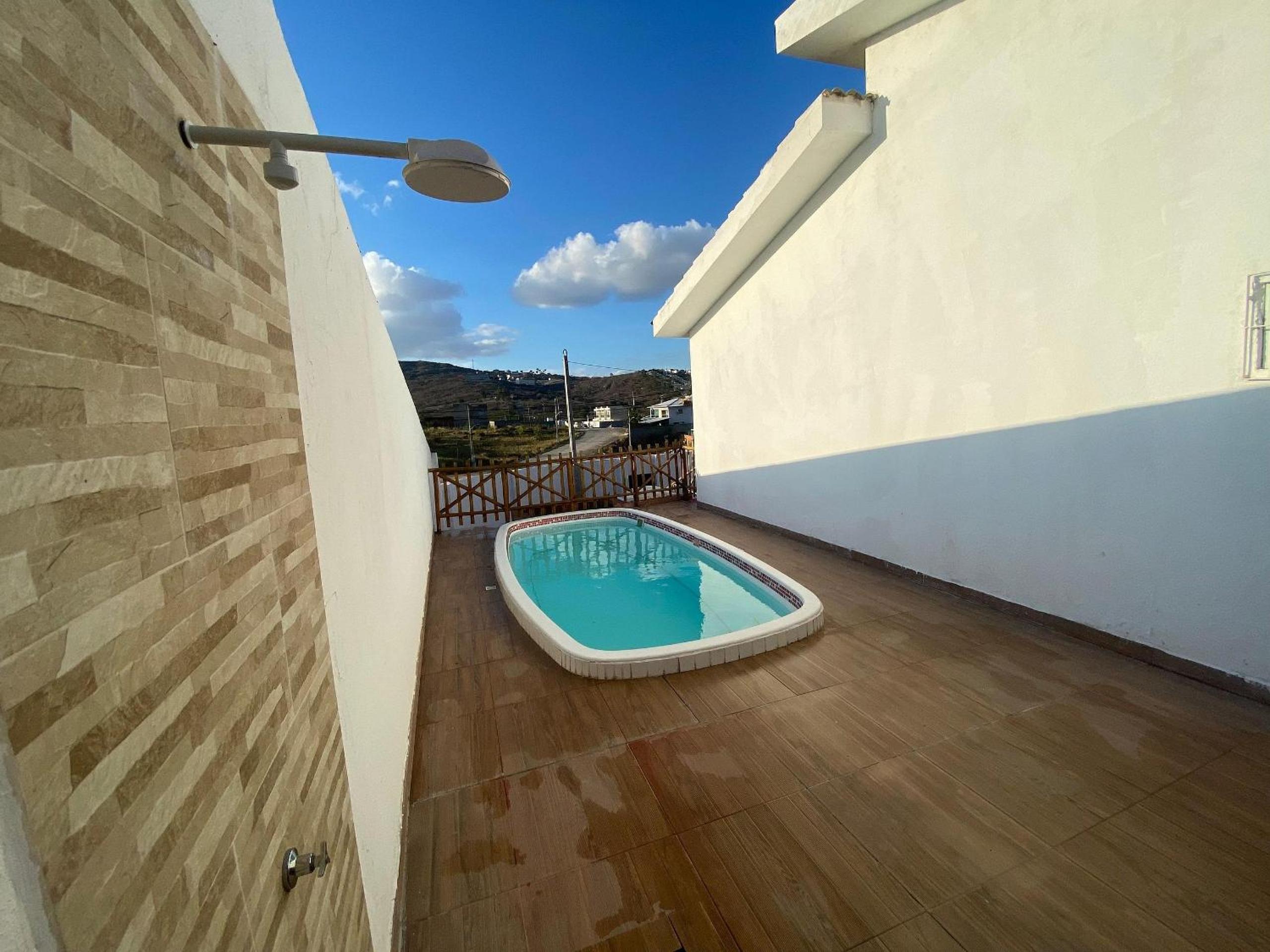 Linda Casa Piscina 3 Qts ao lado Rod Luiz Gonzaga