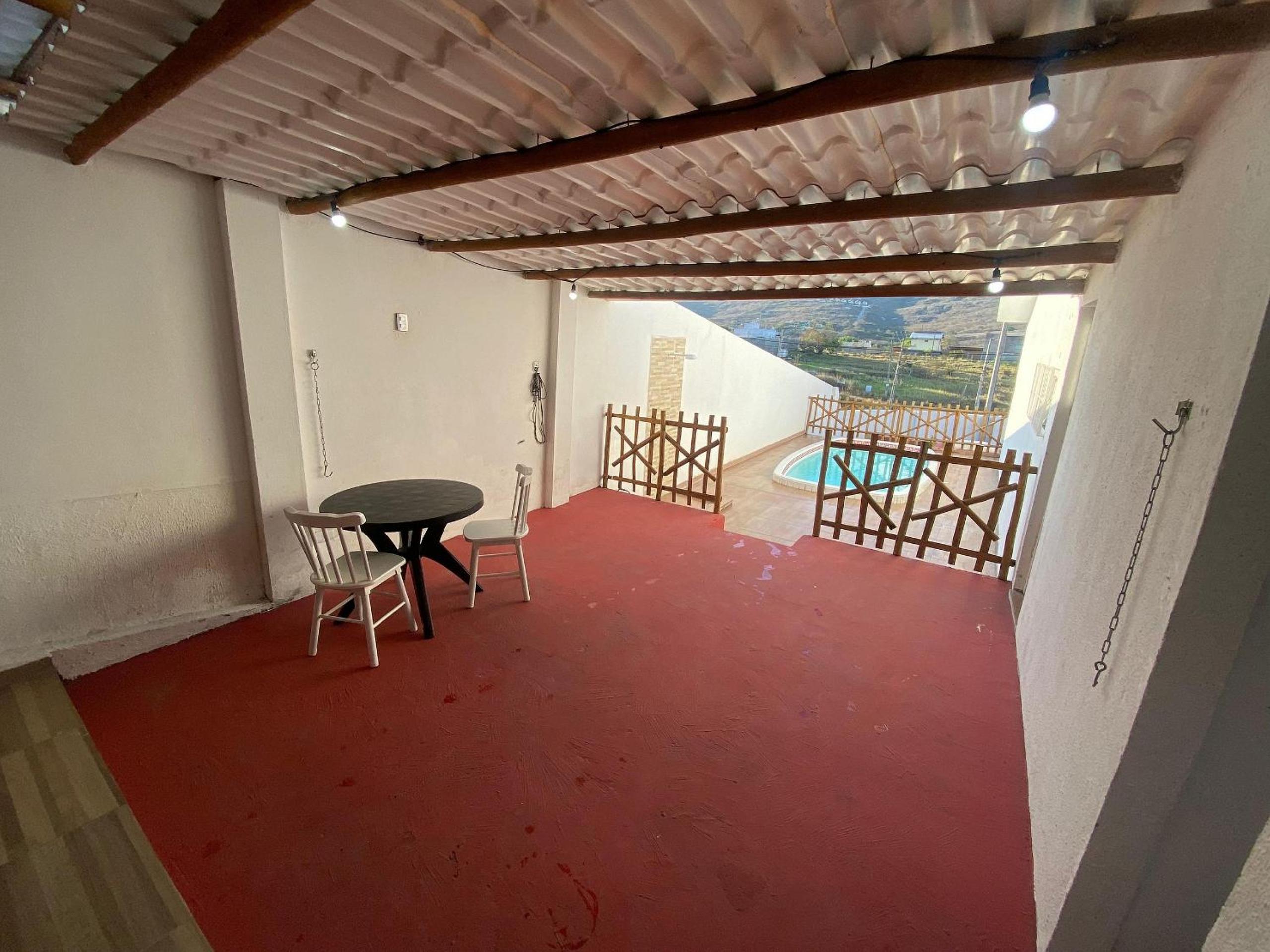 Linda Casa Piscina 3 Qts ao lado Rod Luiz Gonzaga