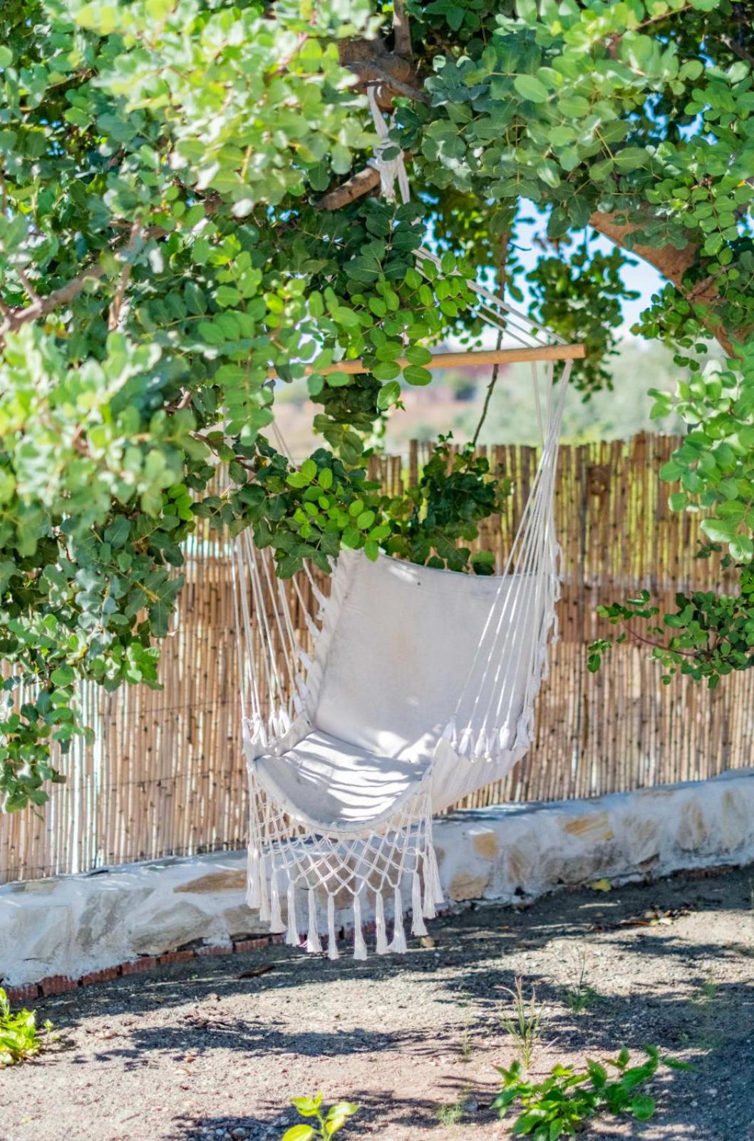 Villa Cayetana - Spacious 4-Bedroom Villa with Private Pool Terrace & BBQ