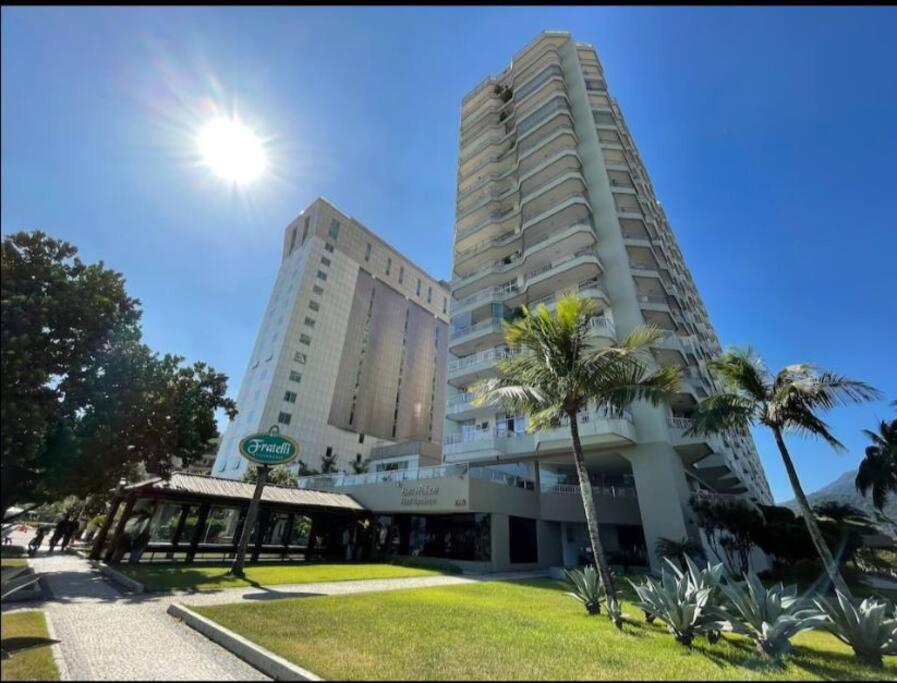 Apartamento VISTA MAR Barra da Tijuca ao Lado do Windsor Barra Hotel