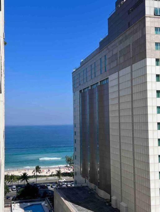 Apartamento VISTA MAR Barra da Tijuca ao Lado do Windsor Barra Hotel