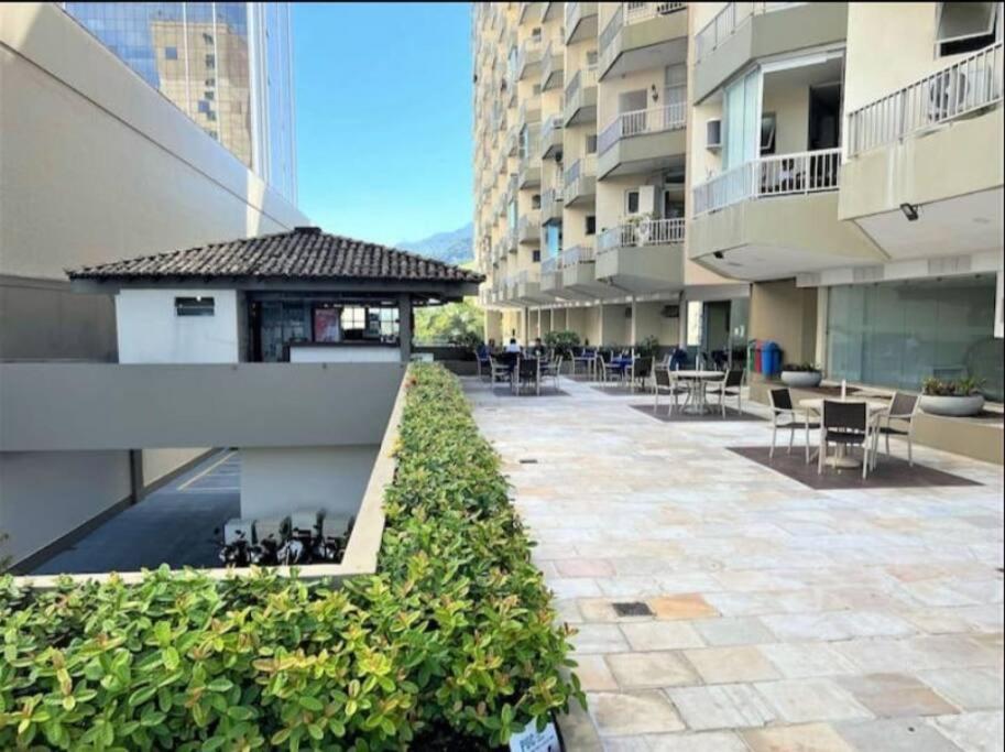 Apartamento VISTA MAR Barra da Tijuca ao Lado do Windsor Barra Hotel