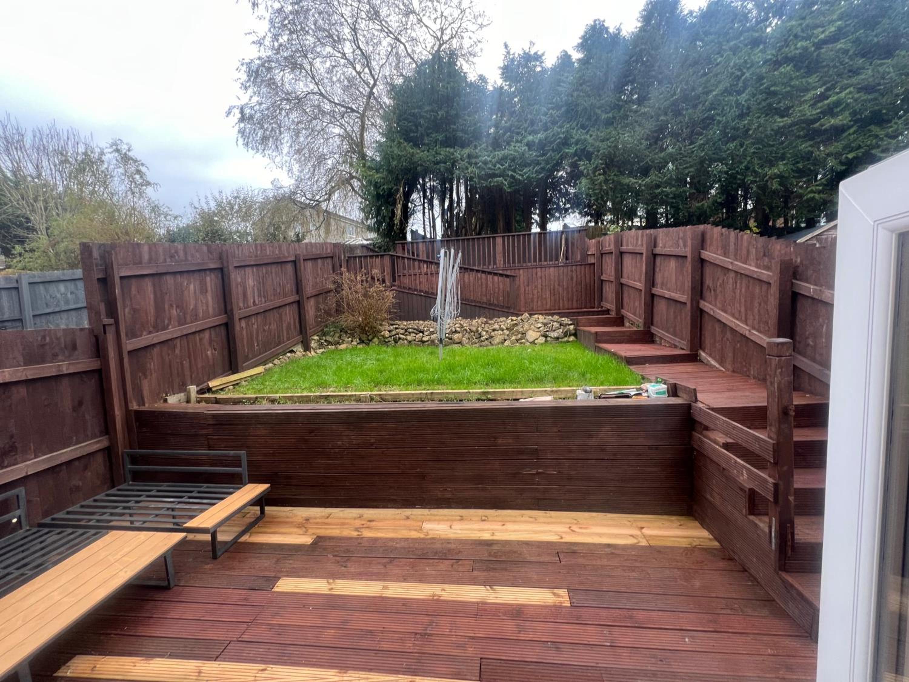 luxury house sleeps 8 view 3