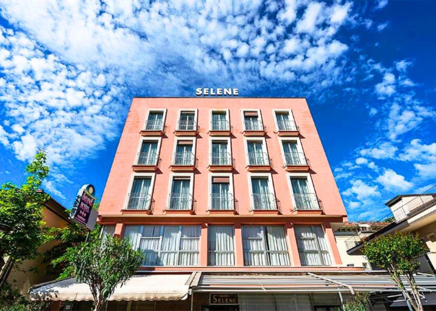 Hotel Selene - Vista Mare - Image 1