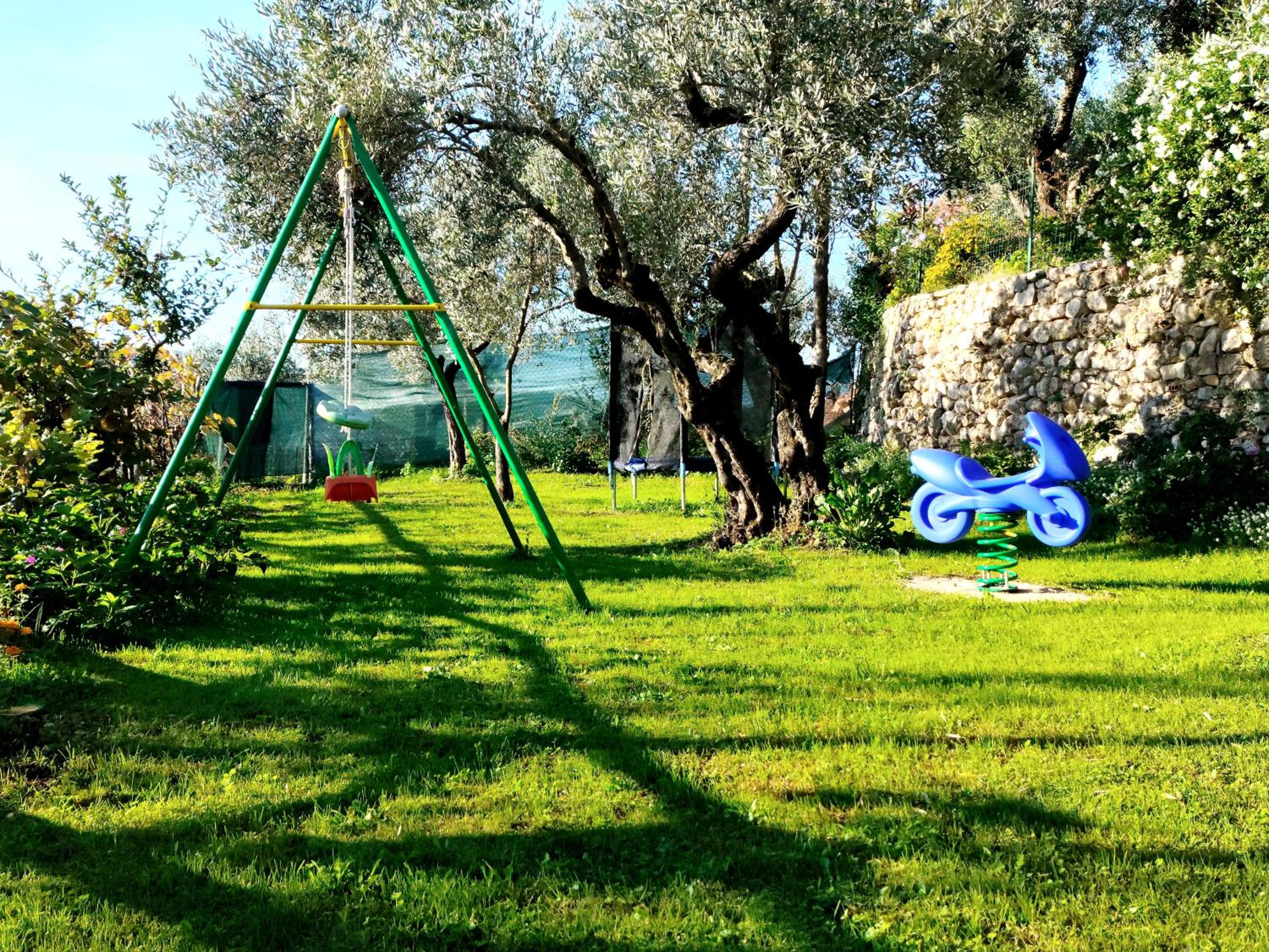 Photo 40